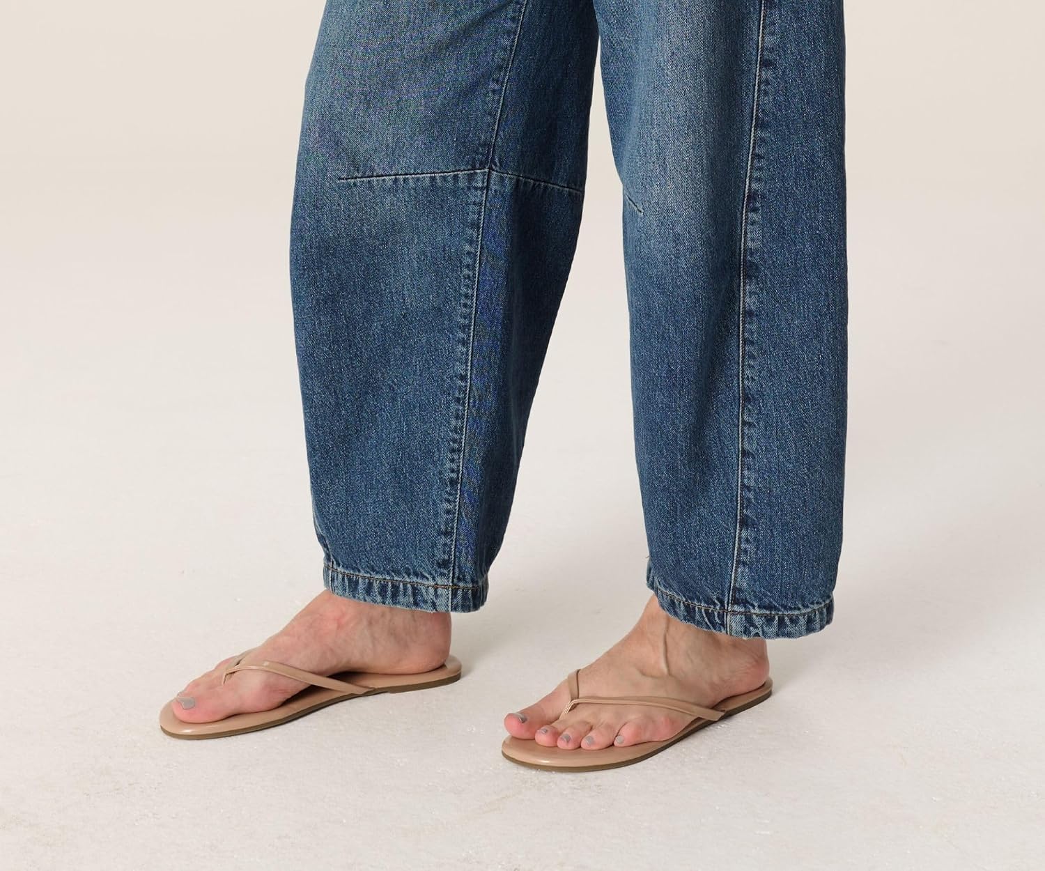 Detalle 2 de Project Cloud Women's Flip-Flops with Memory Foam