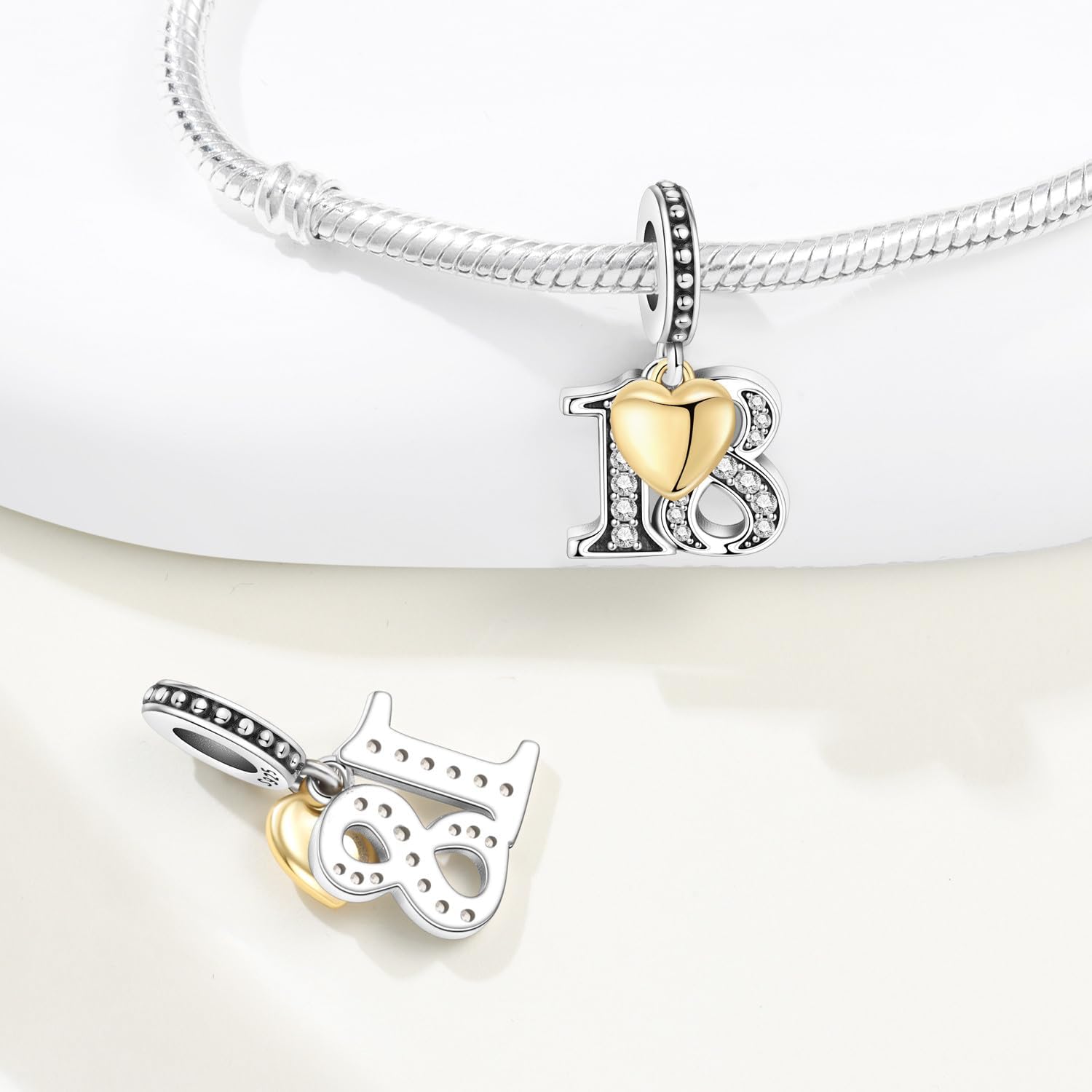 Thumbnail 1 de PANPOKI Zahl Charm für Armband & Halskette – Sterling Silber 925 mit Zirkon & 18K vergoldetem Herz