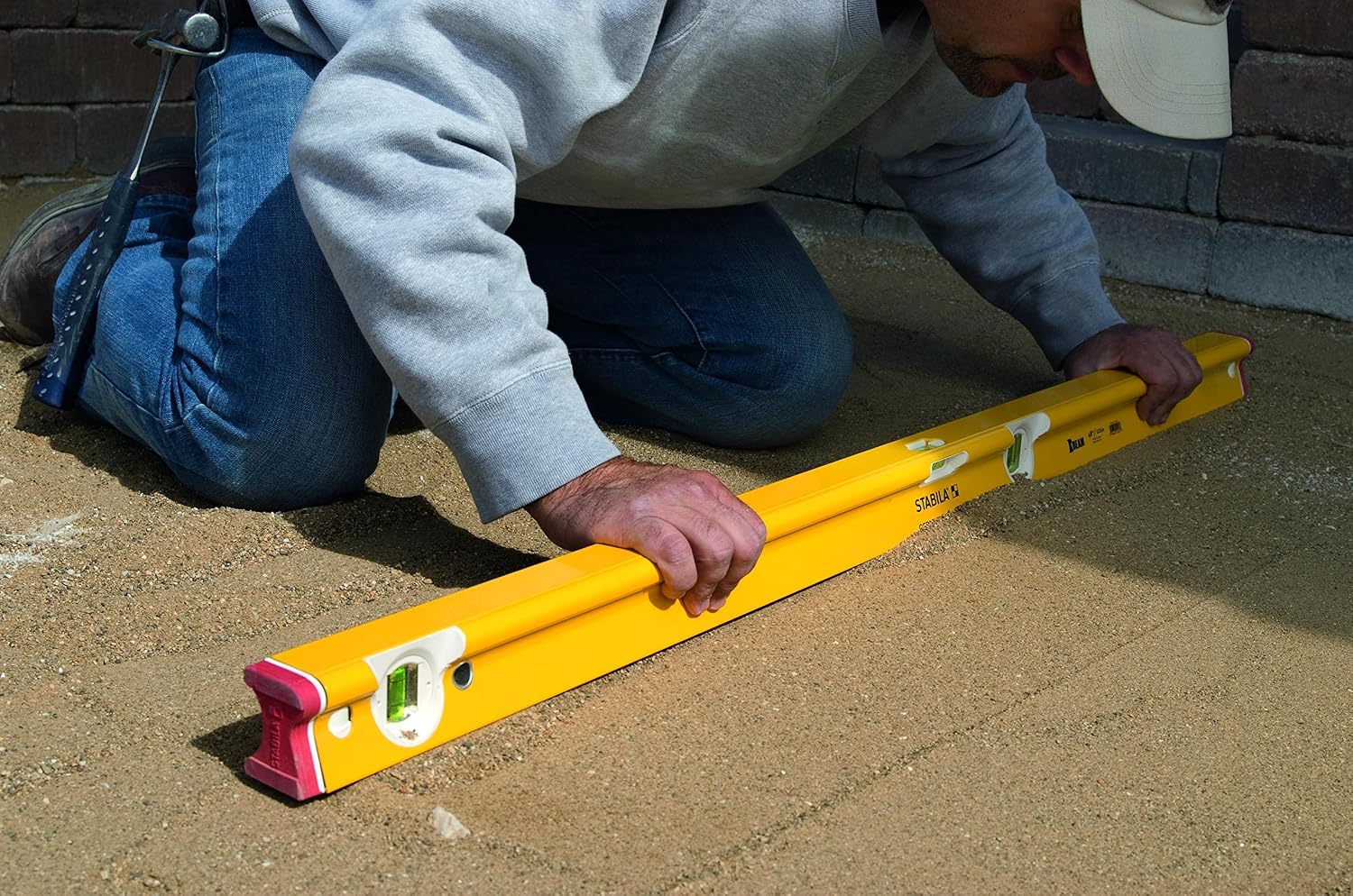 Thumbnail 6 de STABILA R 300 – poziomica 81 cm z profilem aluminiowym i 3 libellami