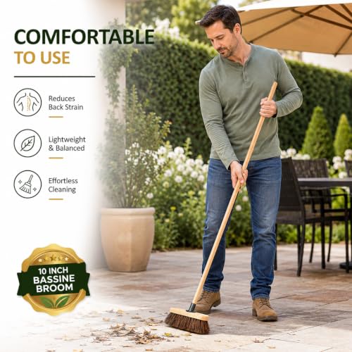 Detalle de 10” Outdoor Garden Broom with Wooden Handle by ED LINEN – Heavy-Duty Bassine Bristles