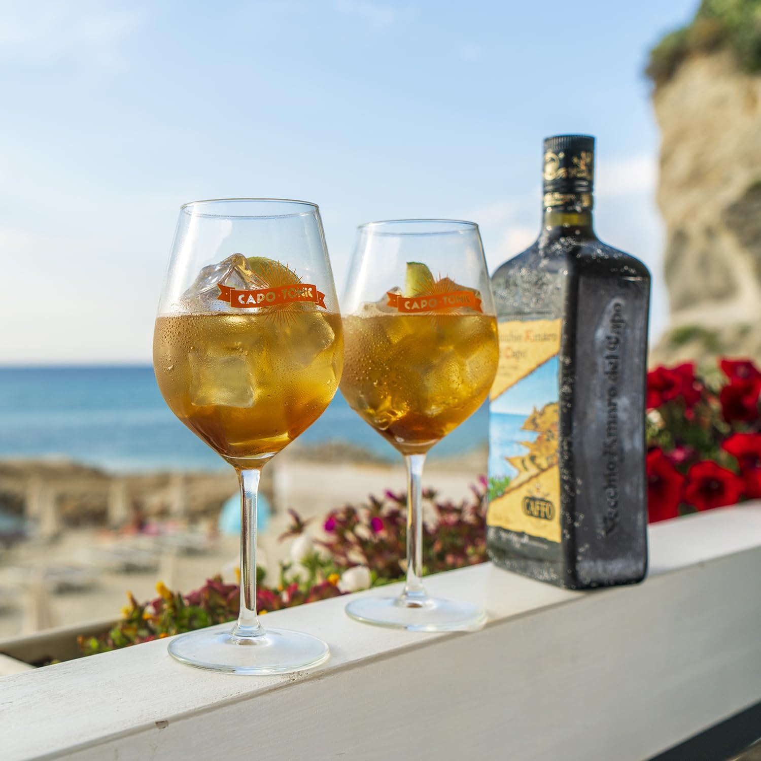 Thumbnail 6 de Vecchio Amaro del Capo - Liquore d'Erbe di Calabria (70 cl) di Vecchia Amaro del Capo