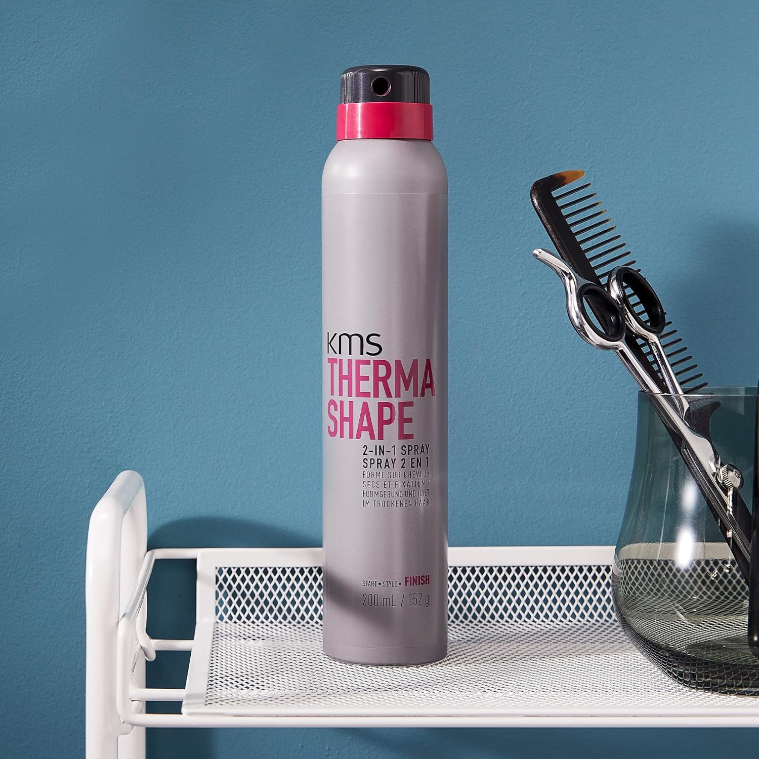 Thumbnail 6 de KMS ThermaShape 2-in-1 Spray: 200ml, For All Hair Types, Style Memory & Hold, Heat Protection