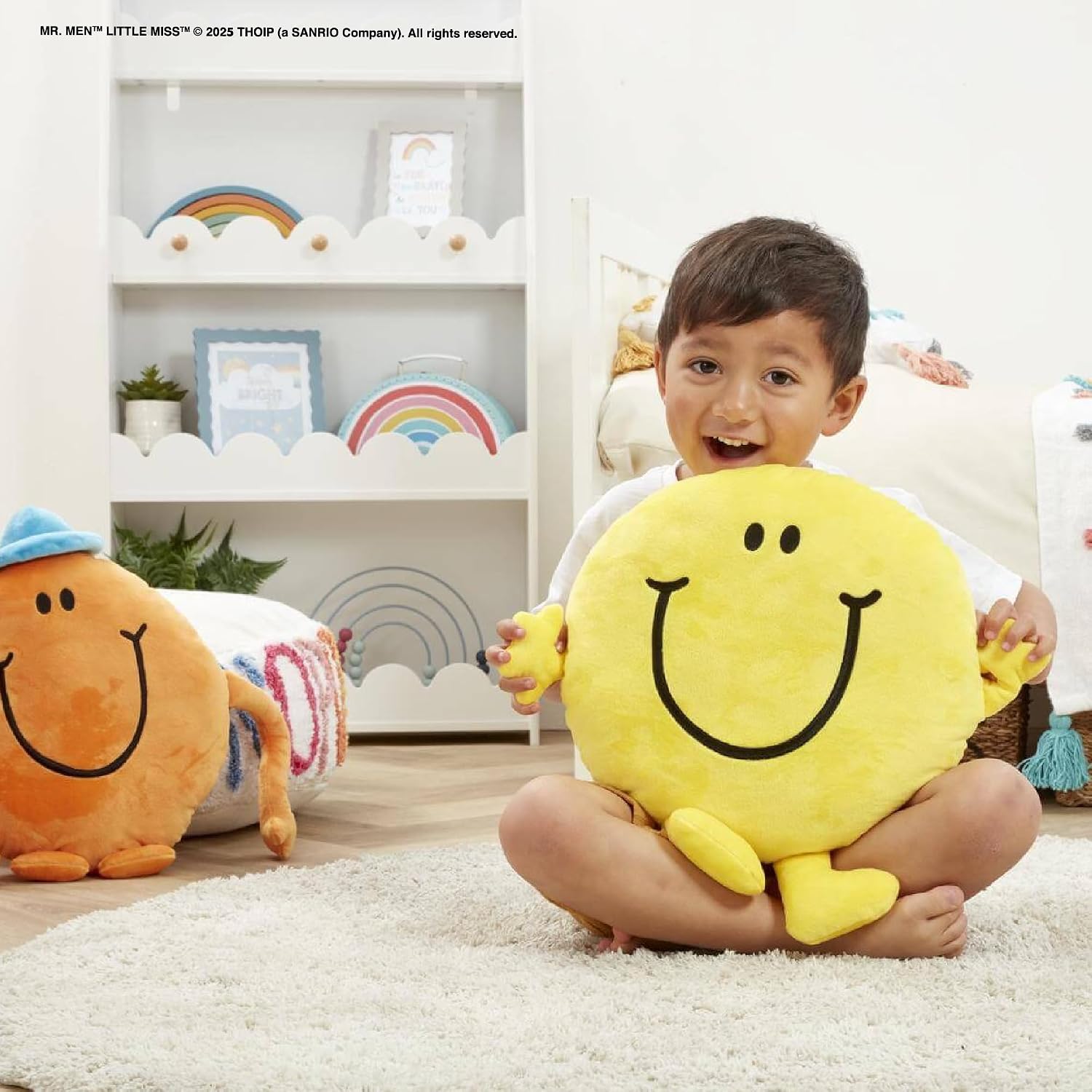 Thumbnail 3 de Rainbow Designs Mr Happy Large Cushion: Classic Mr. Men style comfort for kids' rooms