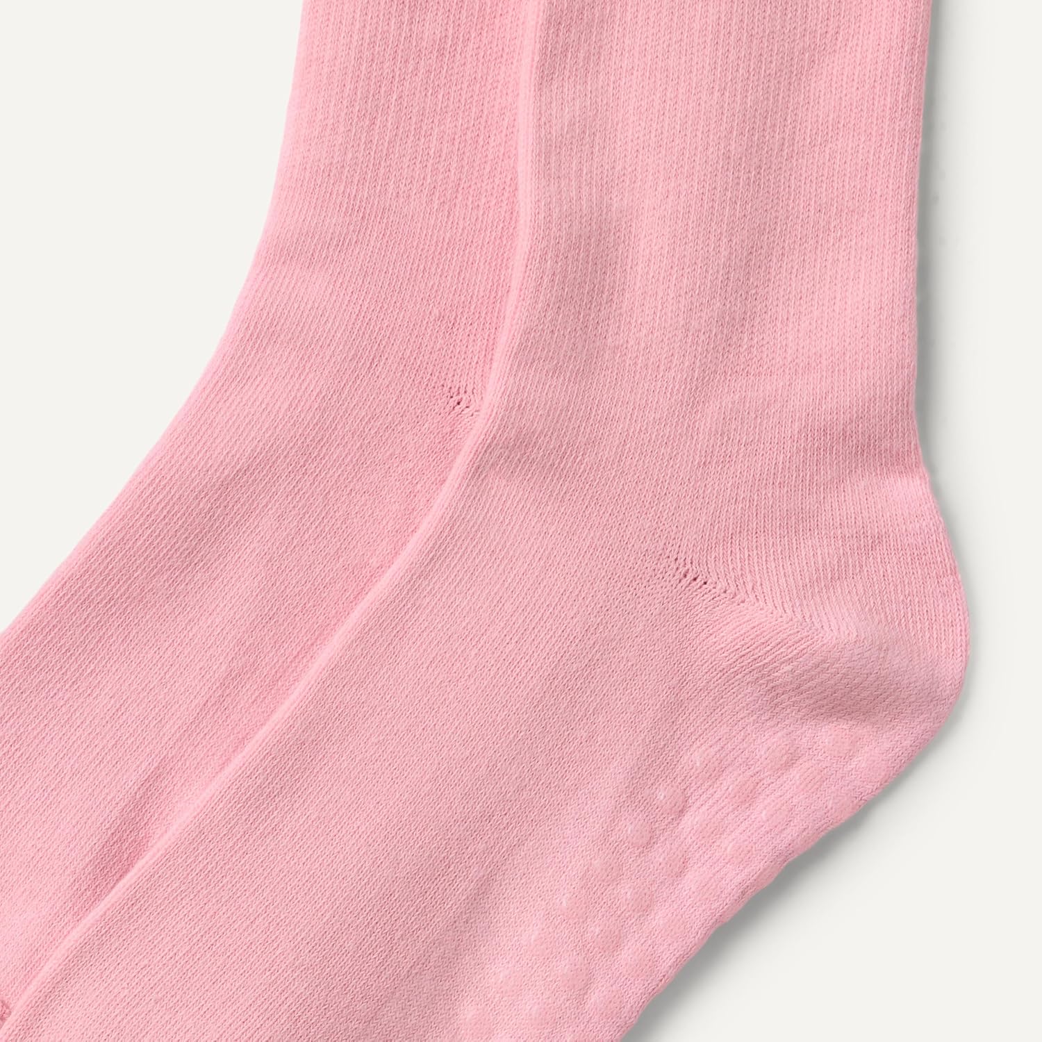 Thumbnail 1 de Amazon Essentials Women’s Non-Slip Pilates Crew Socks with Grips (4 pairs)