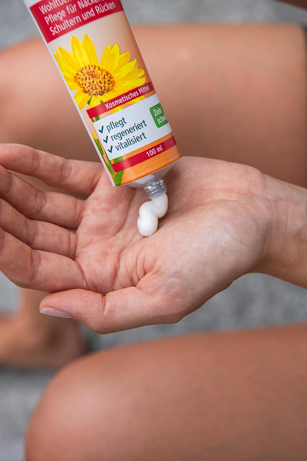 Thumbnail 3 de Kneipp Wärmebalsam mit Arnika – wohltuend nach Aktivitäten, 100 ml