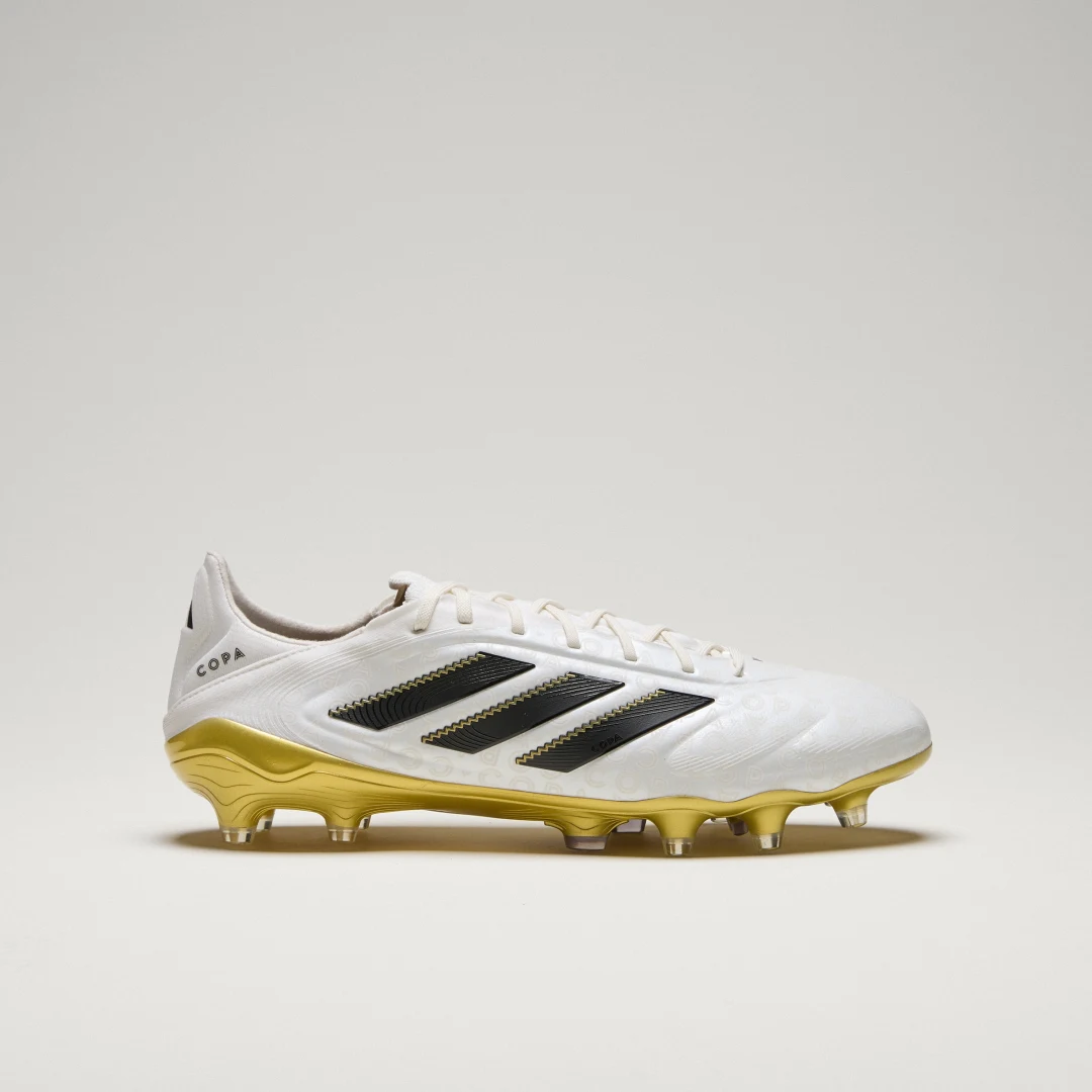 Detalle de Adidas Copa Pure 3 Elite para césped natural seco: ficha objetiva y práctica