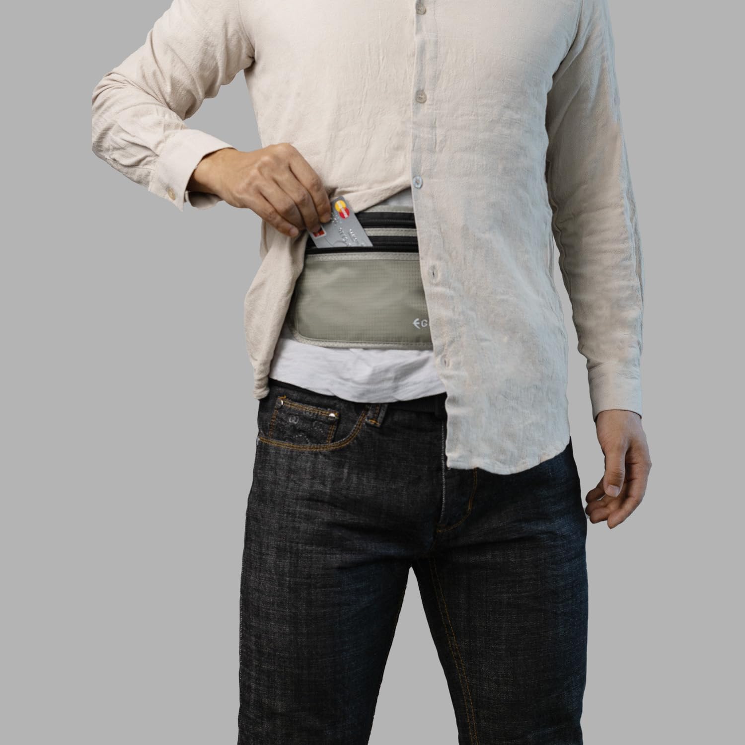 Detalle 2 de Egoo Ultralight RFID Money Belt with Adjustable Elastic Strap (Grey) + 3 RFID Card Protector Sleeves