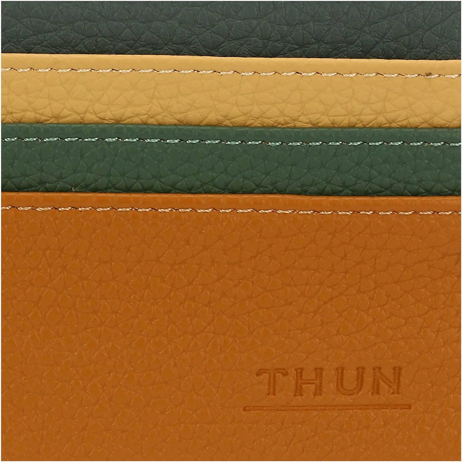 Detalle de THUN Porta carte uomo in ecopelle – Collezione Sempre con me (10,3 x 7,5 cm)