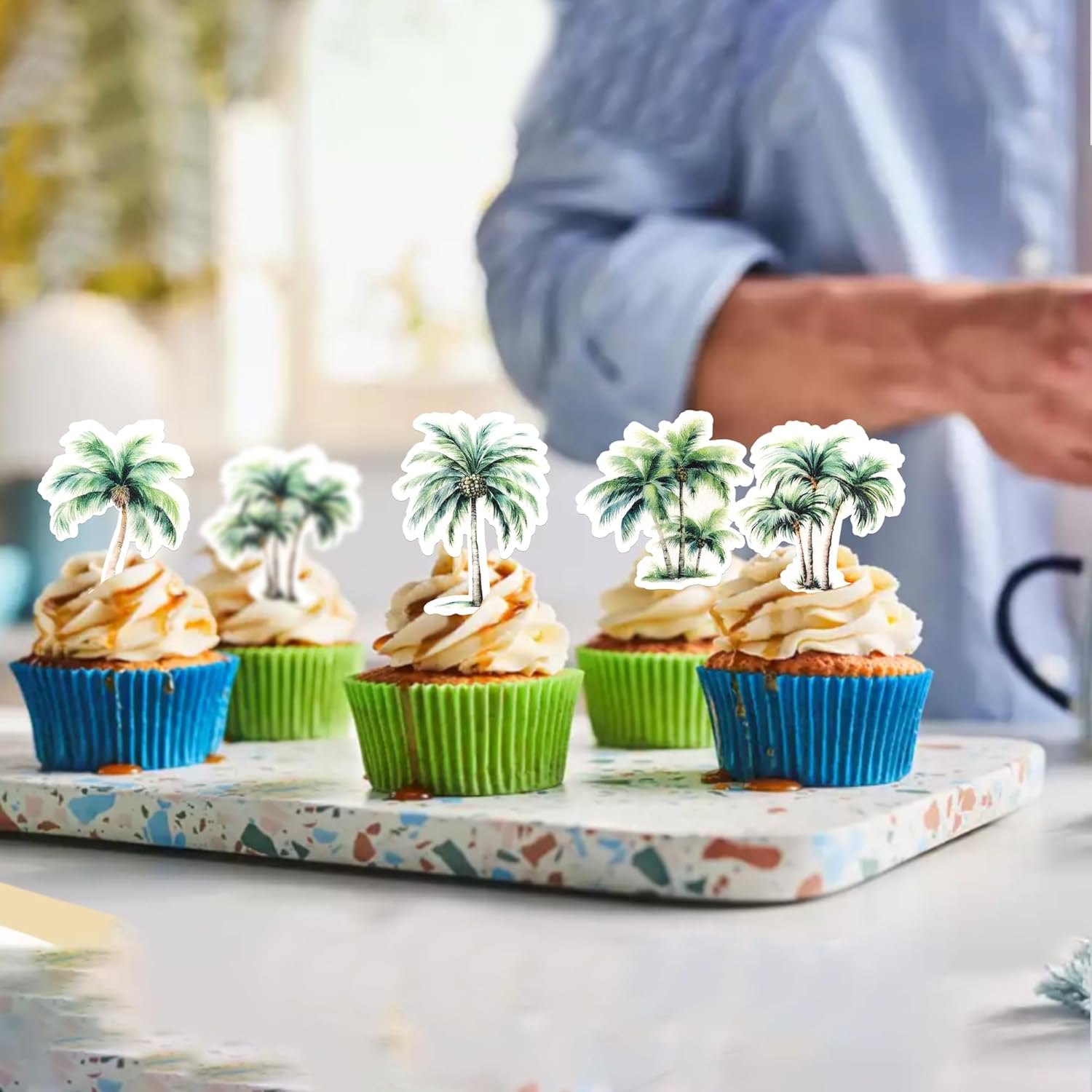Thumbnail 2 de Essbare Kokosnüsse Tortendeko (60 Stück) – Cupcake-Topper aus Waffel-/Reispapier für Sommer, Baby & Geburtstag