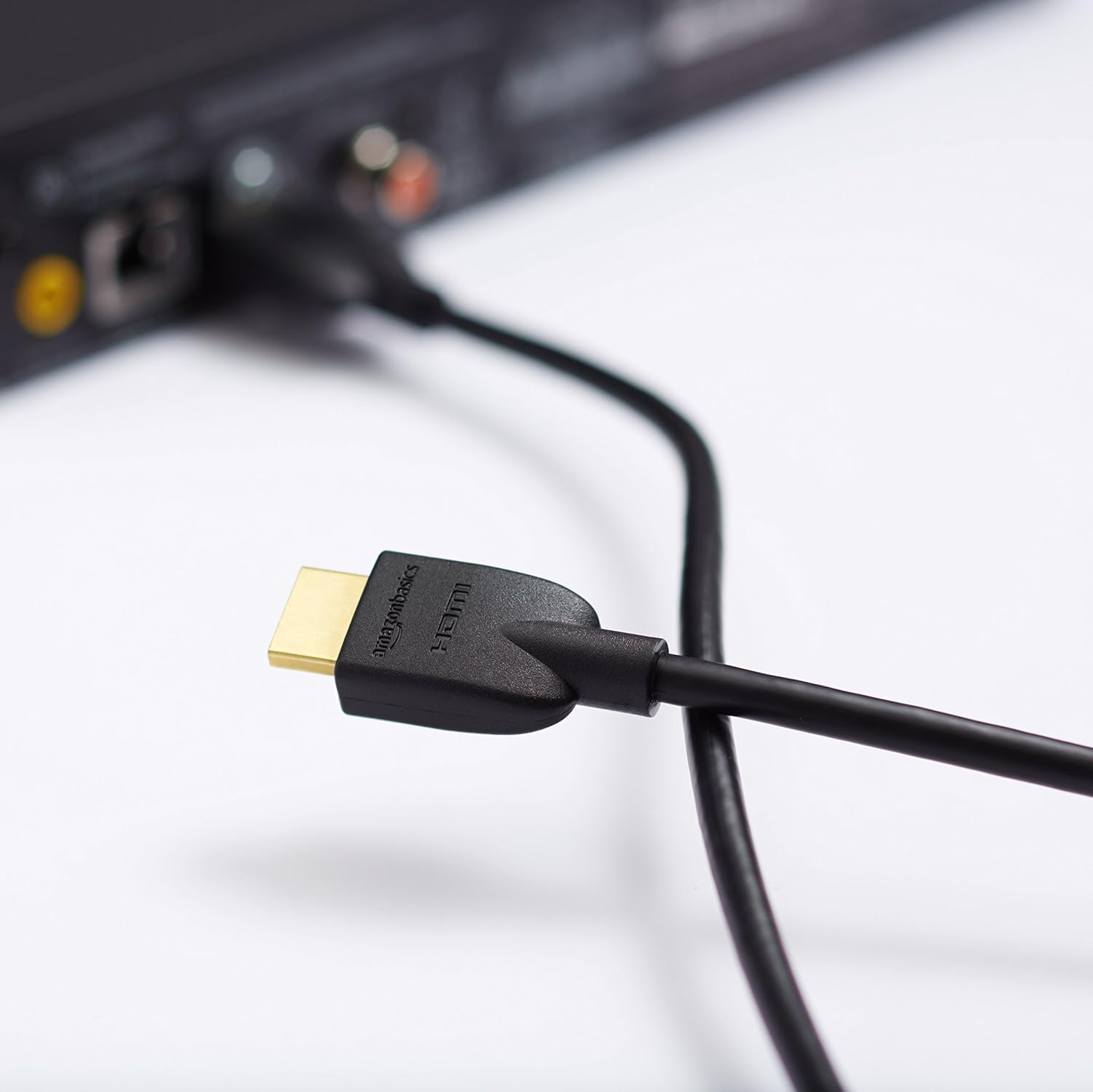 Detalle de Amazon Basics Confezione da 3 cavi HDMI 4K da 1.8 m – 18 Gbps, Ethernet, 4K@60 Hz, nero
