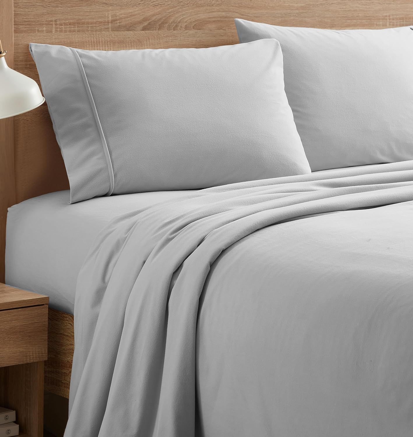 Detalle de Flannel Sheets Queen Size — Warm, Cozy, Deep Pocket Set with Built-In Corner Straps (Silver)