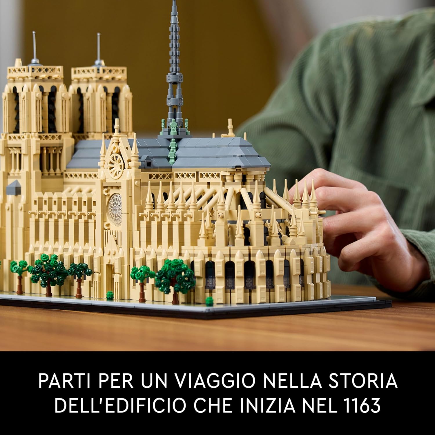 Detalle de LEGO Architecture Notre-Dame de Paris 21061 — Set da collezione per adulti