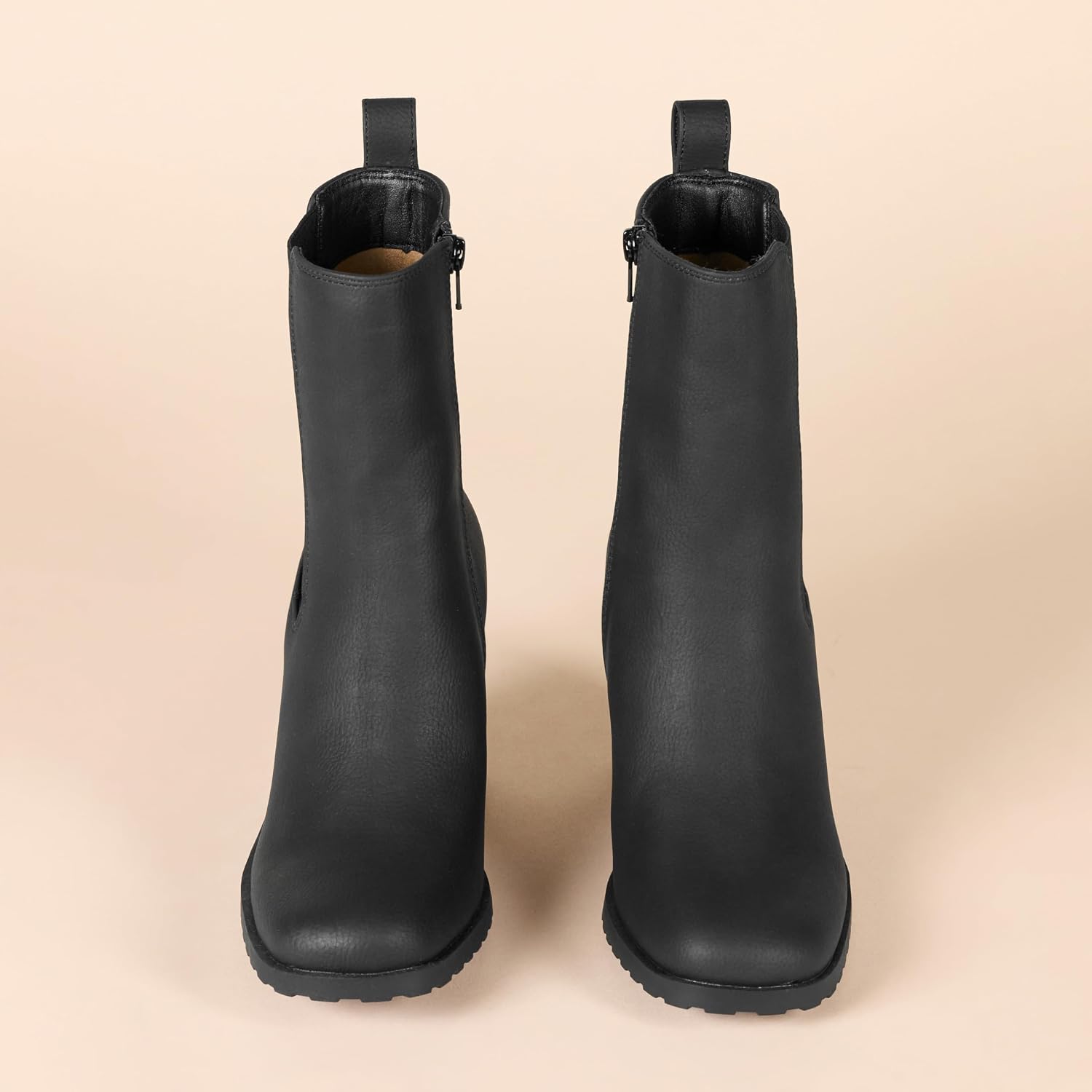 Detalle 2 de Amazon Essentials Chelsea-Stiefel 7,6 cm