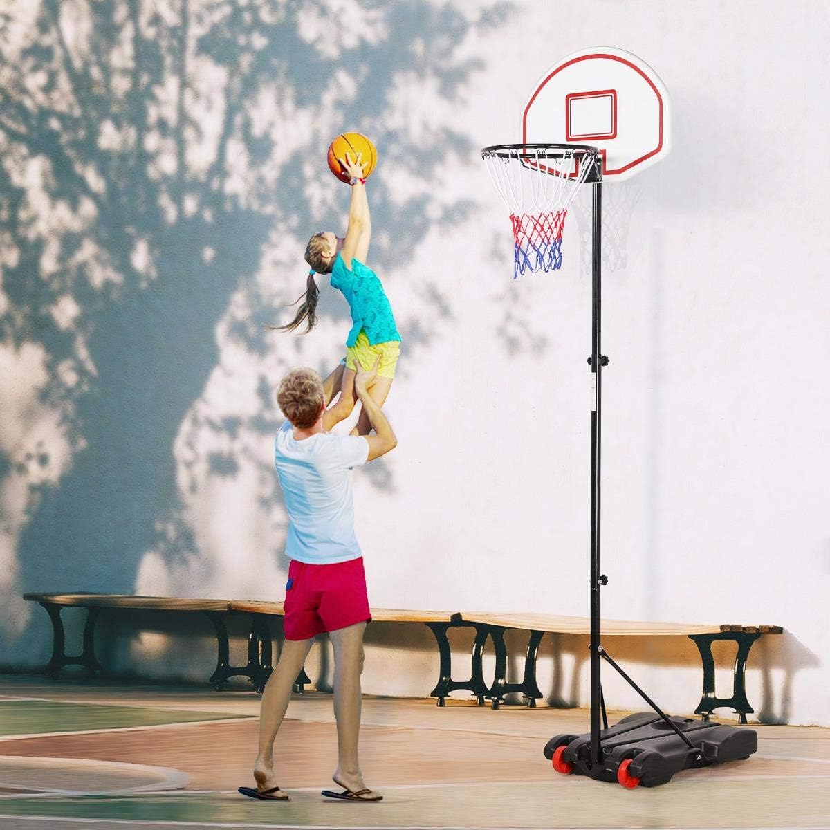 Detalle de Yaheetech freestanding adjustable basketball hoop (1.59m–2.14m) for outdoor or indoor play