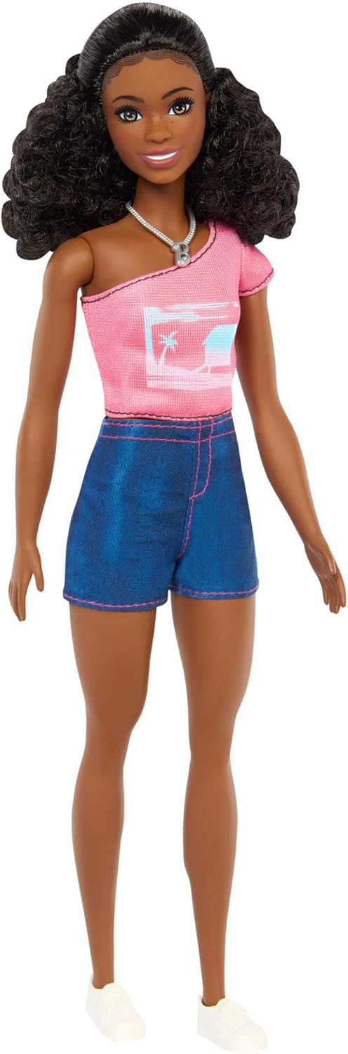 Thumbnail 6 de Barbie Mysteries Beach Detectives Barbie “Malibu” fashion doll (removable outfit) with accessories incl. sunglasses – JFV63