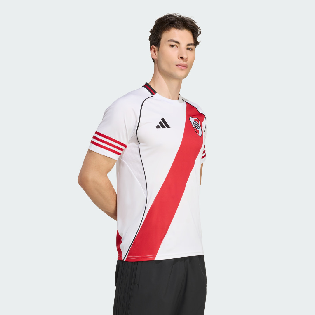 Detalle de Camiseta primera equipación River Plate 25/26 de Adidas — blanco