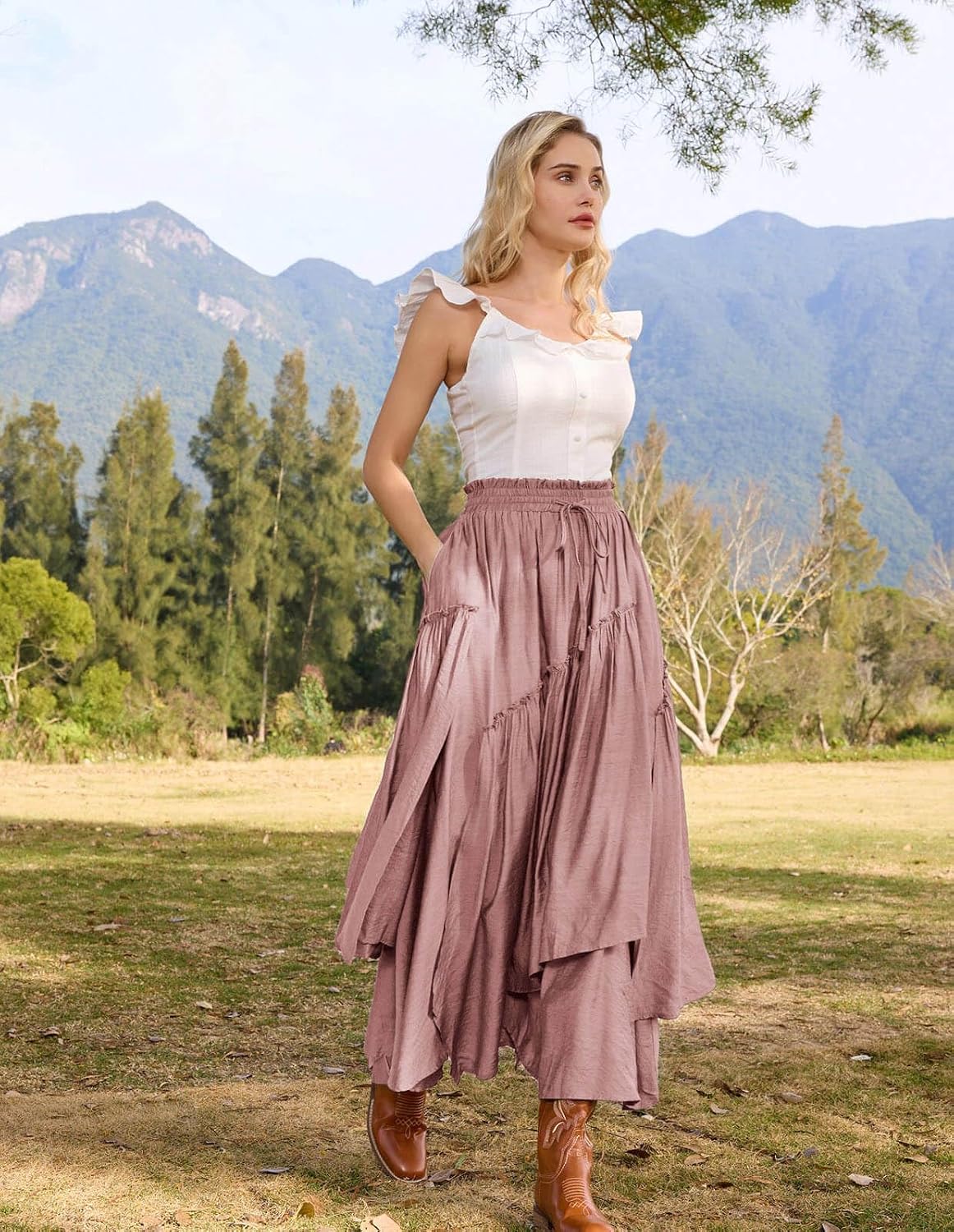 Detalle de SCARLRT Maxi Skirt in Crepe