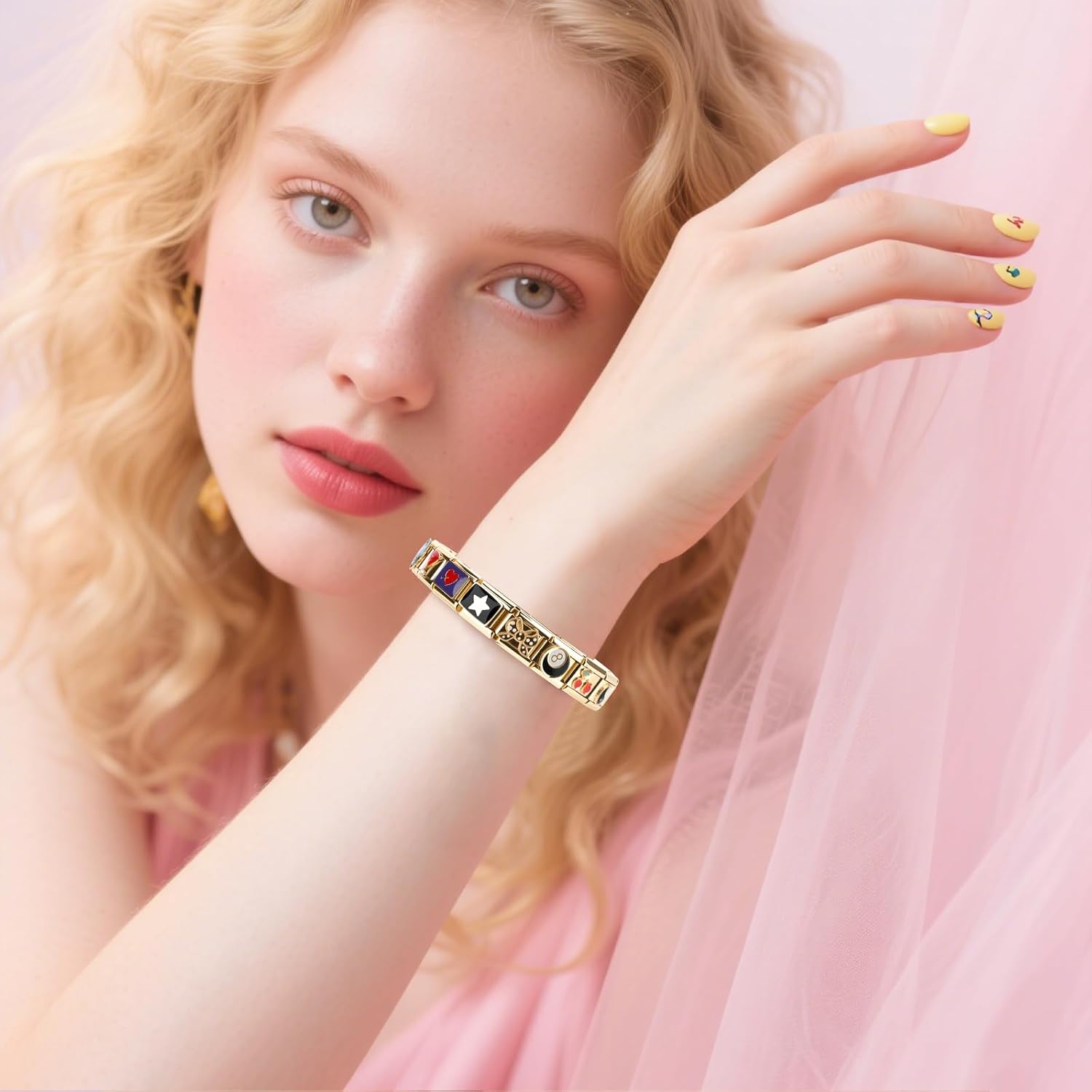 Detalle de Ouxayapl Italian Charm Armband Gold-Set mit 18 Grundgliedern, 8 Charms und Öffnungswerkzeug (DIY)