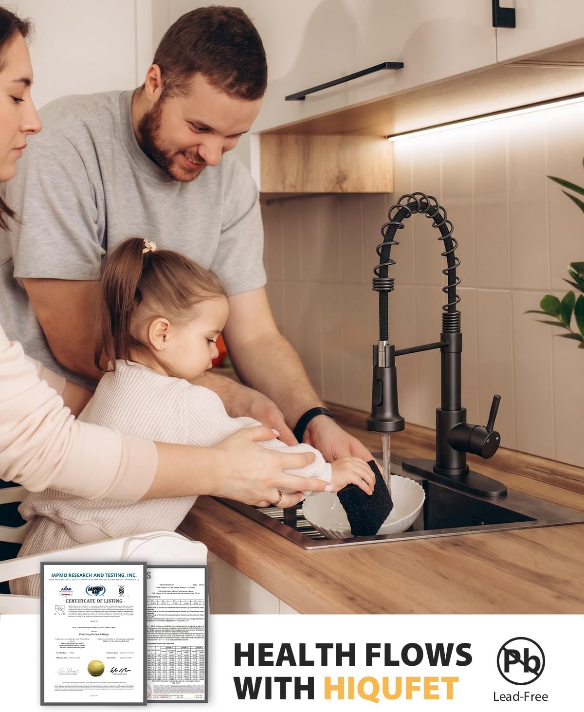 Detalle de Hiqufet HQ688MB Kitchen Faucet with Pull-Down Sprayer, 360° Swivel, Brushed Black