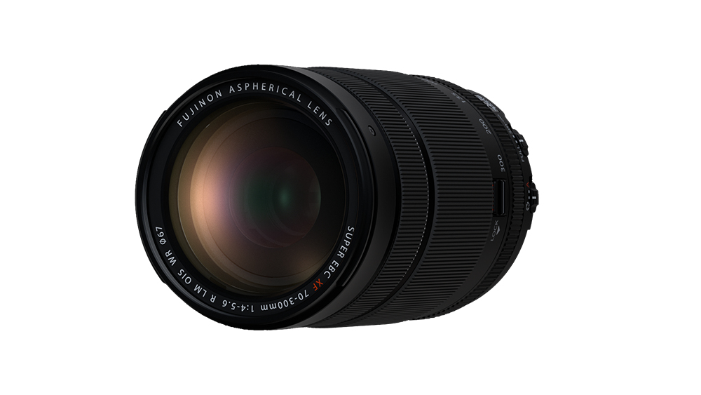 Detalle de Fujifilm XF 70-300mm F4-5.6 R LM OIS WR: teleobjetivo compacto para fauna y deportes a distancia