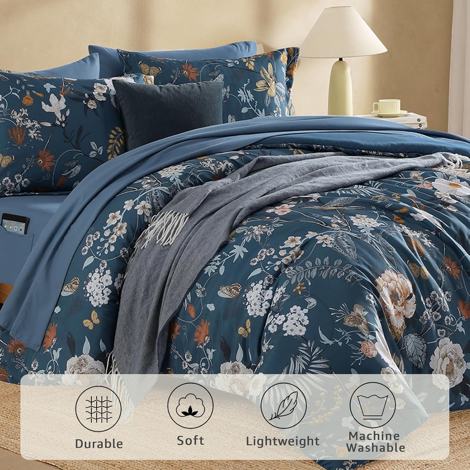 Detalle de CASAAGUSTO California King Comforter Set, Blue Floral & Butterfly 7-Piece Bed-in-a-Bag