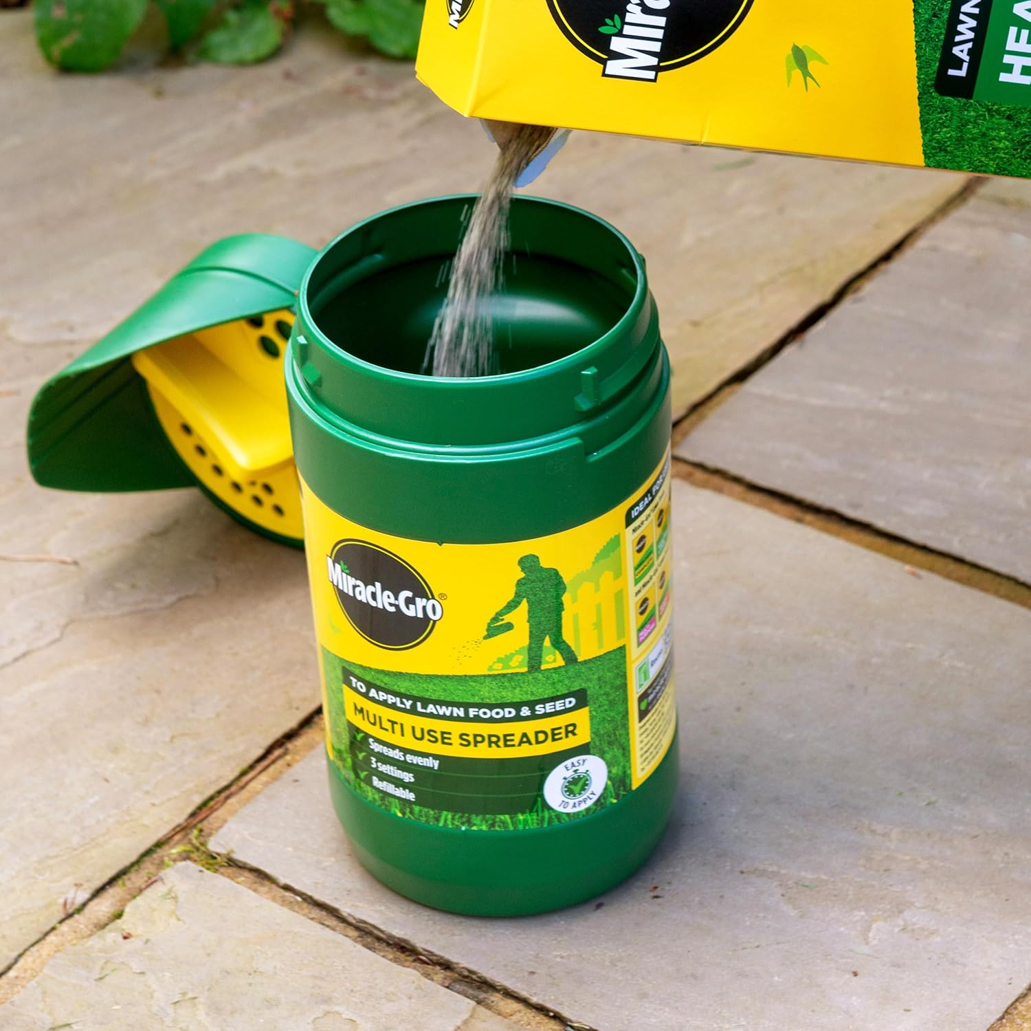 Thumbnail 3 de Miracle-Gro Compact Lawn Spreader