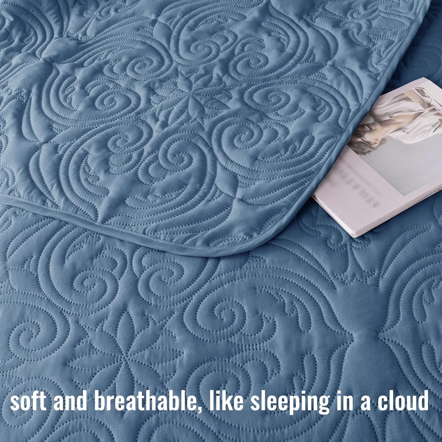 Detalle 1 de Exclusivo Mezcla QS-YP-QBL Full/Queen Quilt Set, Grayish Blue Damask Microfiber