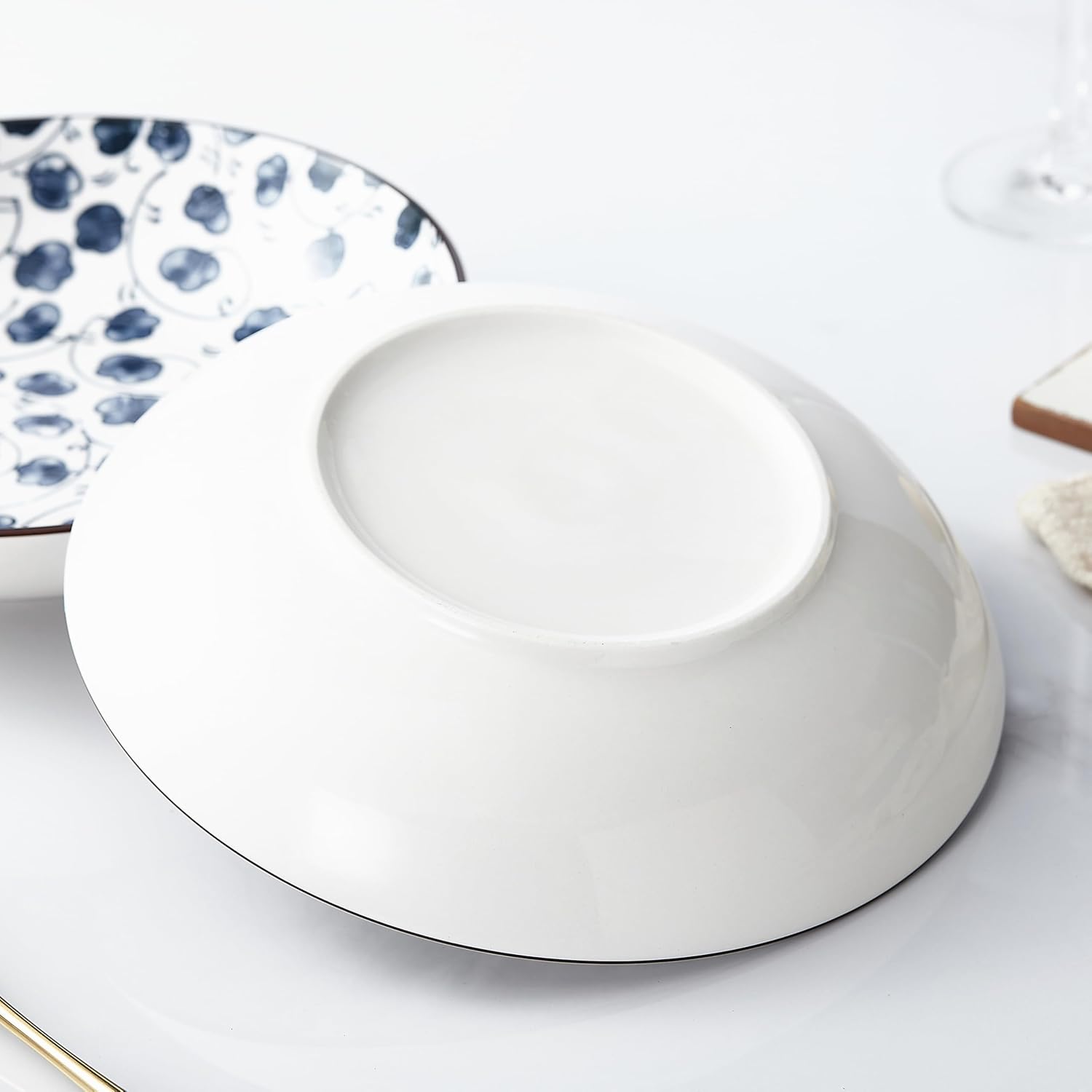 Detalle de Ceramic 1100ml Salad Bowls Set of 6 – 9 inch Blue and White Trifle Bowls for Fruit, Salad and More