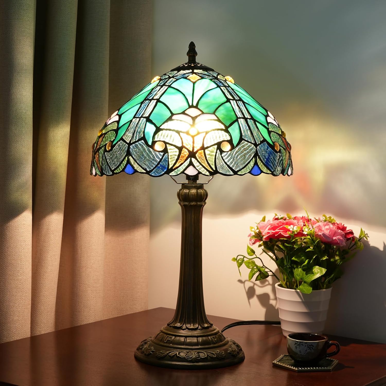 Thumbnail 1 de Blivuself Tiffany Lamp Green Liaison Style Stained Glass Table Lamp