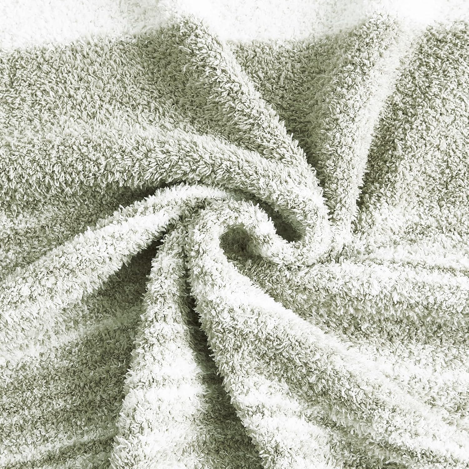 Thumbnail 3 de WRENGONGE Sage Green Throw Blanket, 50x70 – Soft Cozy Striped Microfiber Throw