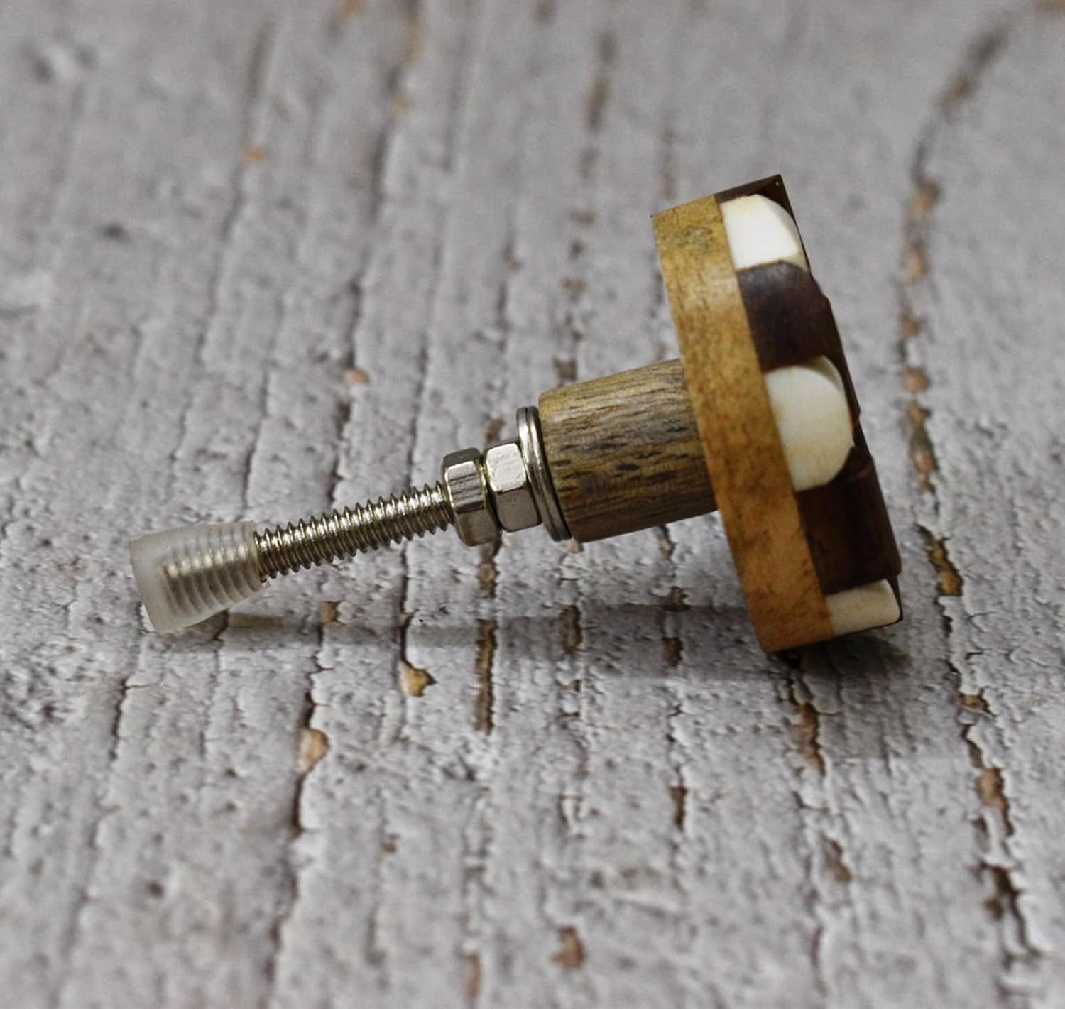 Thumbnail 1 de ARTISNO Rundes Holz- und Resin-Knopfset für Küchen-, Schrank- und Schubladentüren (Set 6, 37 mm)