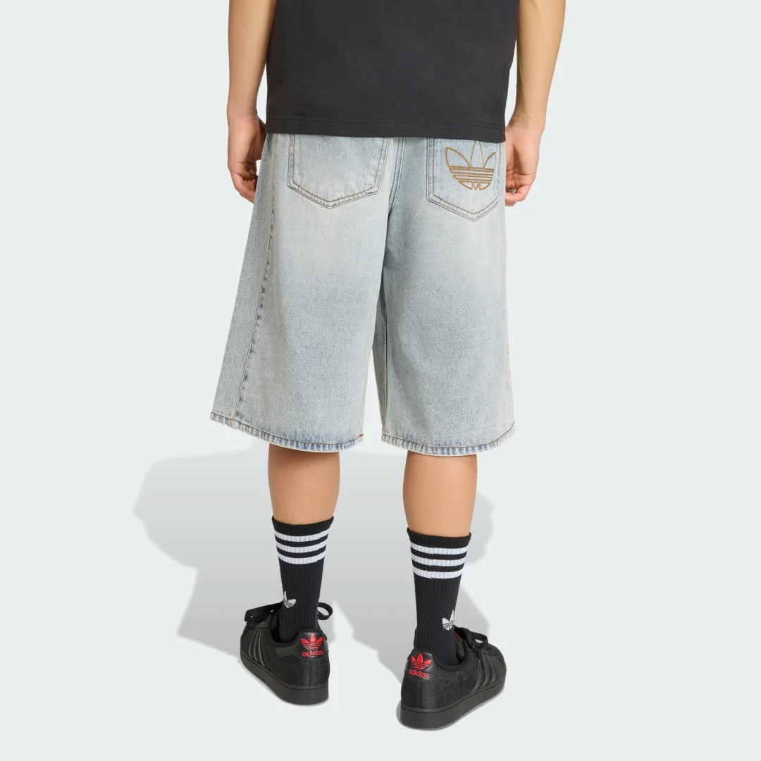 Detalle de Adidas JORTS VAQUEROS: pantalón corto vaquero azul para un look casual de verano