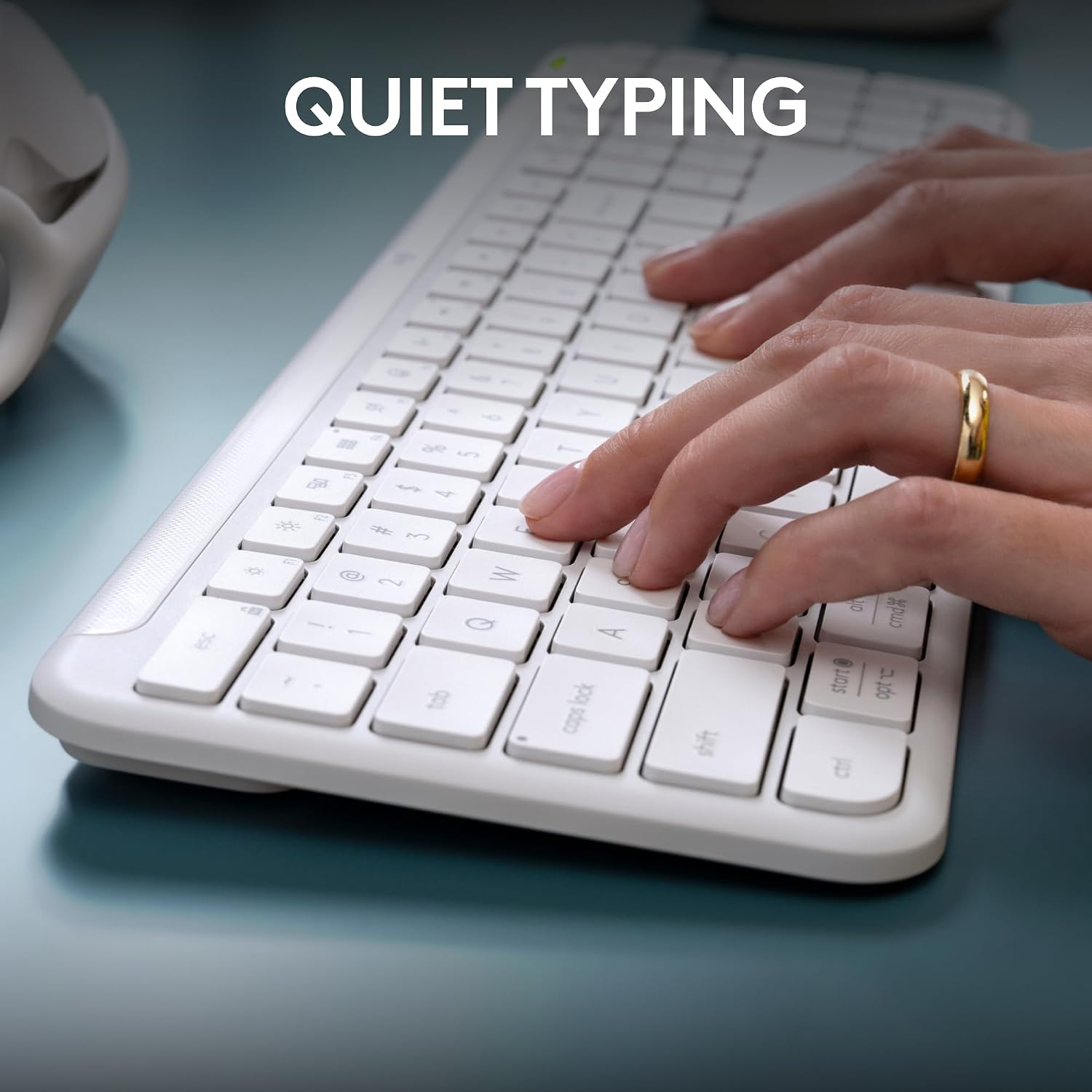 Thumbnail 5 de Logitech Signature Slim K950 (920-012429) Wireless Keyboard, Full-Size, Quiet Typing
