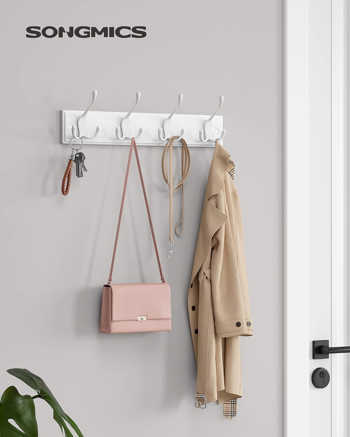 Detalle 2 de SONGMICS Perchero de Pared 4 Ganchos