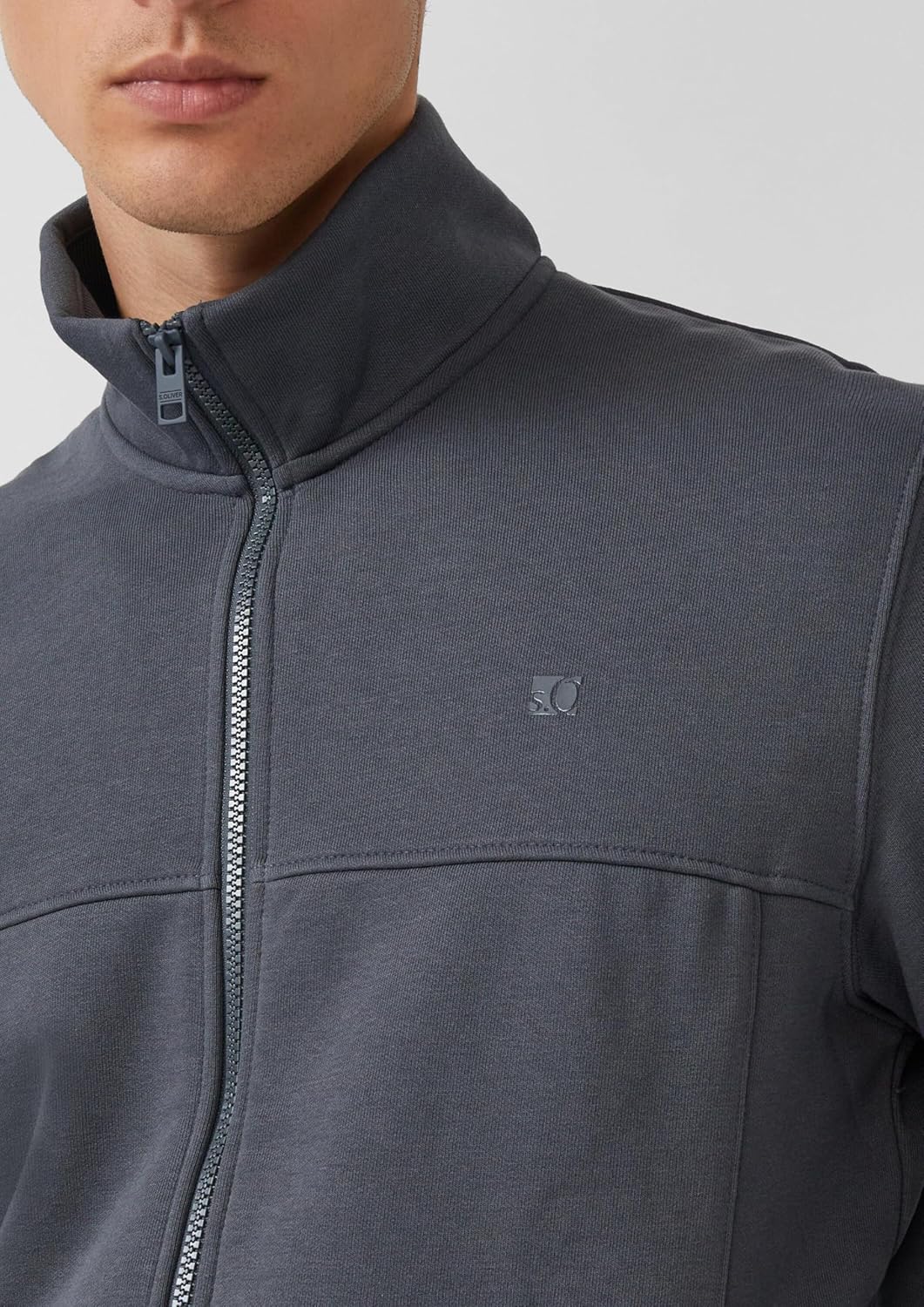 Thumbnail 4 de s.Oliver Sweatjacke mit Stehkragen und Eingrifftaschen – bequeme Regular-Fit-Sweatjacke