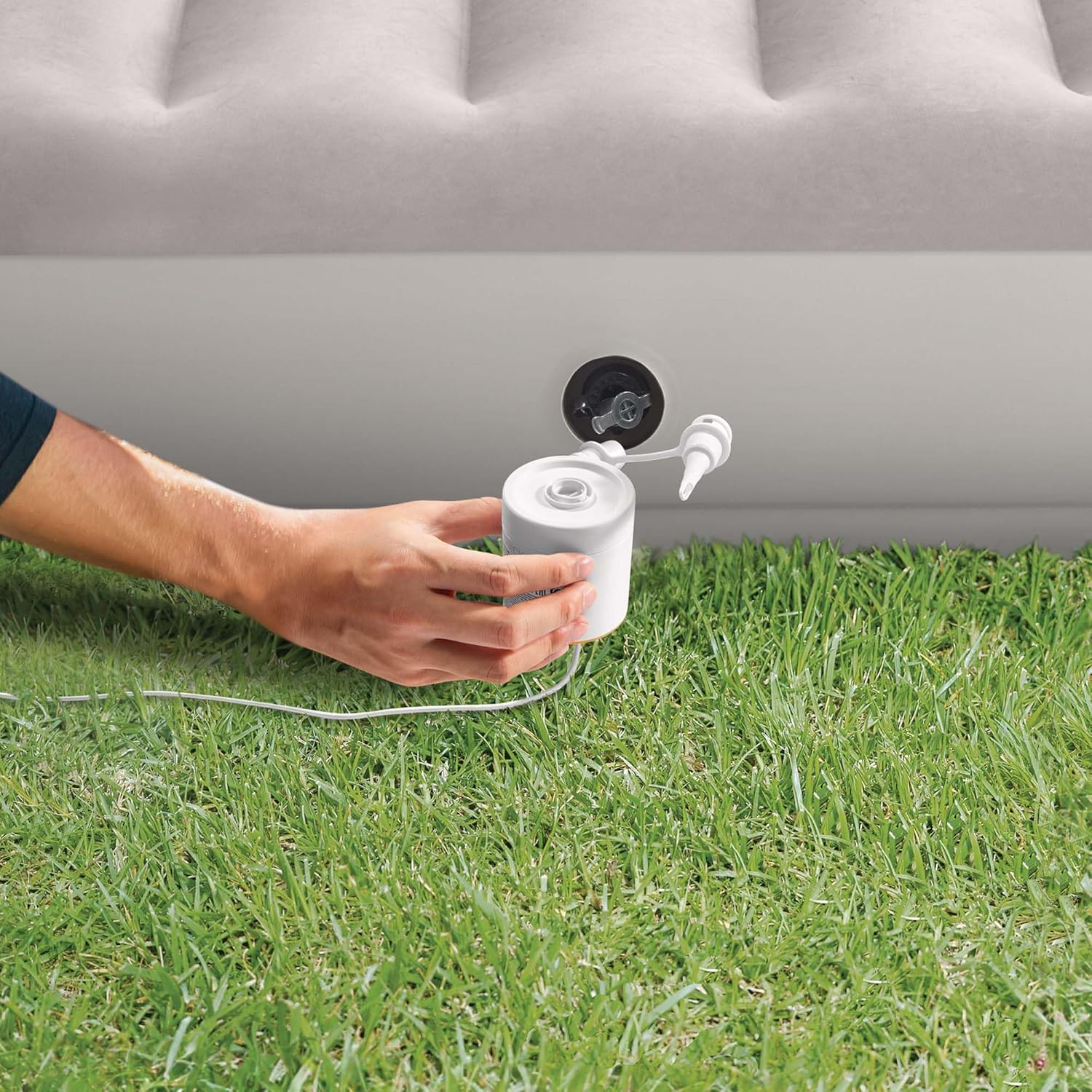 Thumbnail 1 de Intex QuickFill USB150 Air Pump: Portable USB Inflator & Deflator with 2 Interconnecting Nozzles