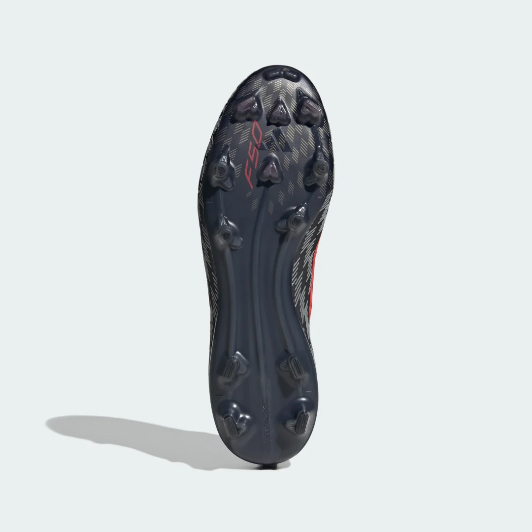 Detalle de Bota de fútbol F50 PRO para césped natural seco de Adidas