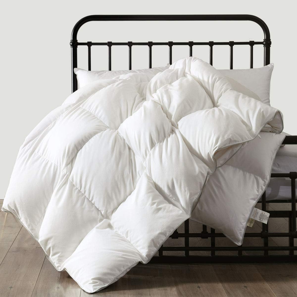 Detalle de APSMILE All Season King Down Feather Fibre Comforter, 106 x 90 in, 39 oz