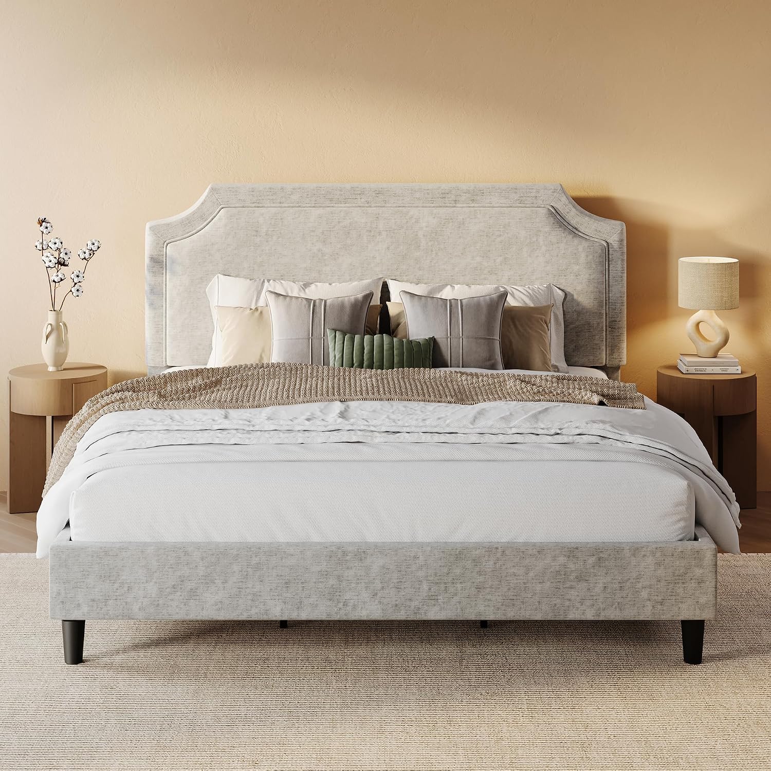 Detalle de SHA CERLIN Upholstered Bed Frame, King