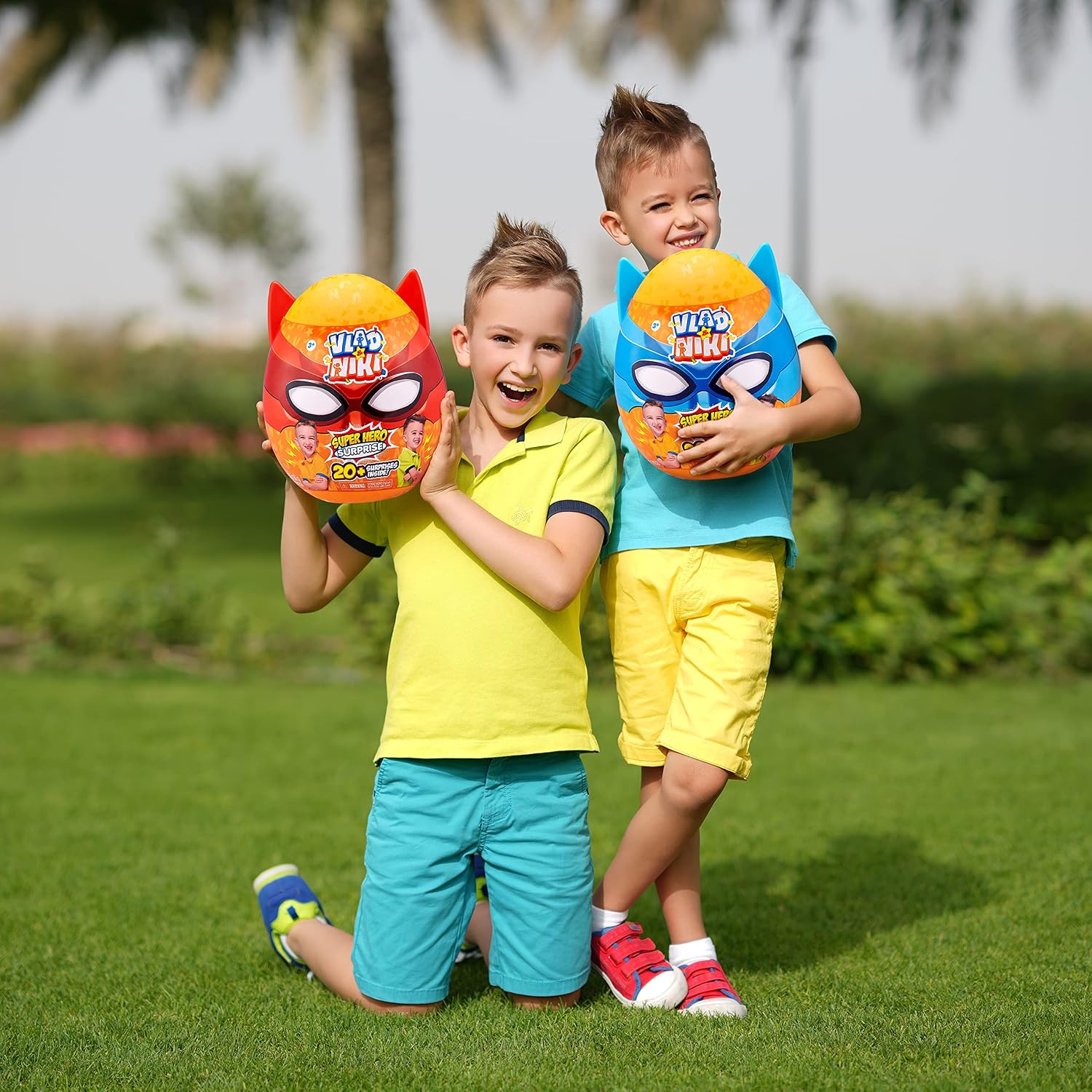Thumbnail 6 de ZURU 11701A Vlad & Niki Superhero Surprise – Uovo Rosso con accessori e action figure