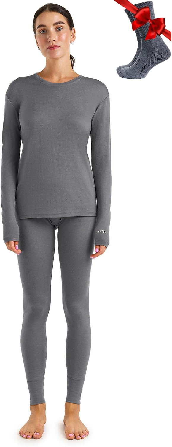Detalle 2 de Merino.tech Merino Wool Base Layer Set – Womens lightweight base layer