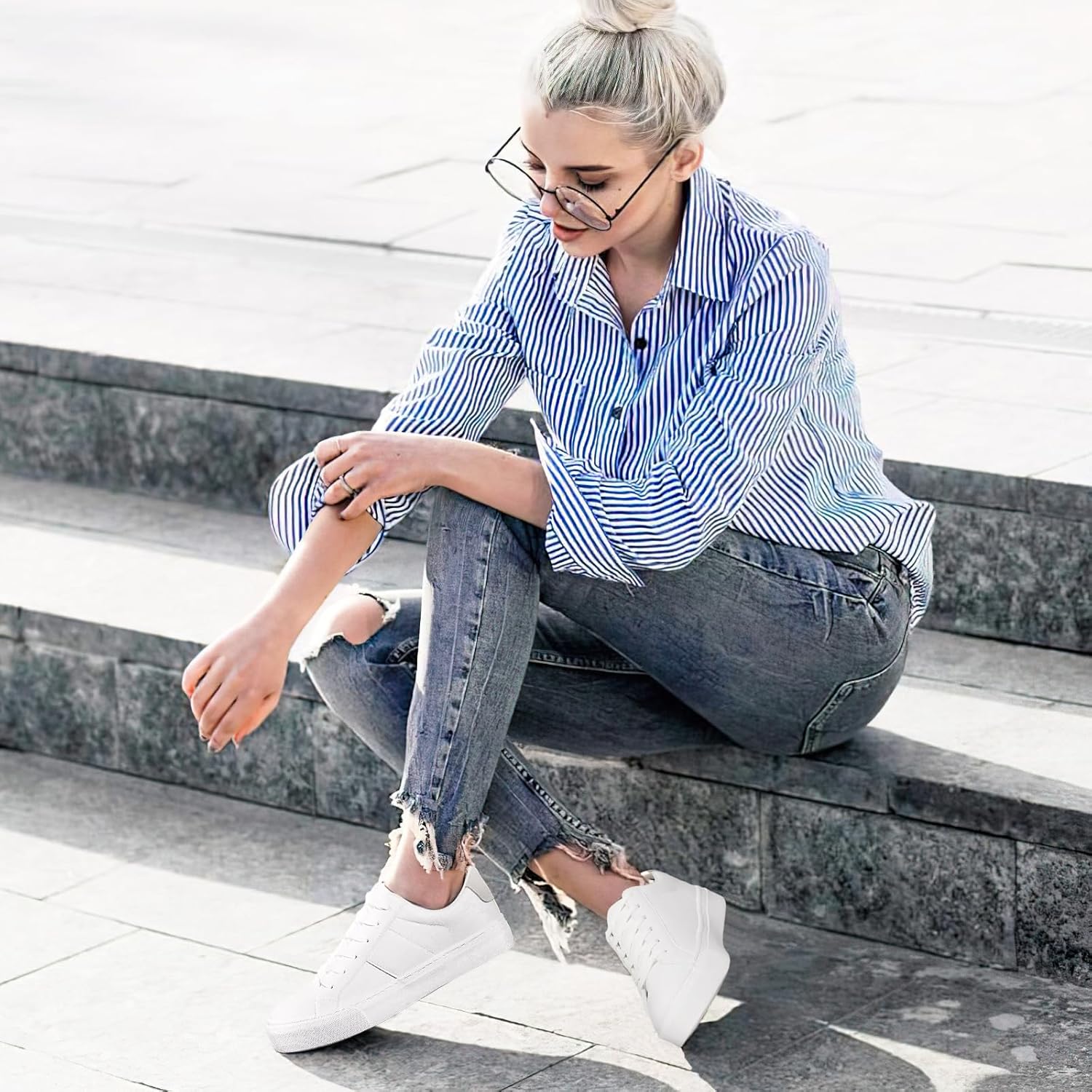 Thumbnail 1 de Adokoo Women's PU Leather Sneakers
