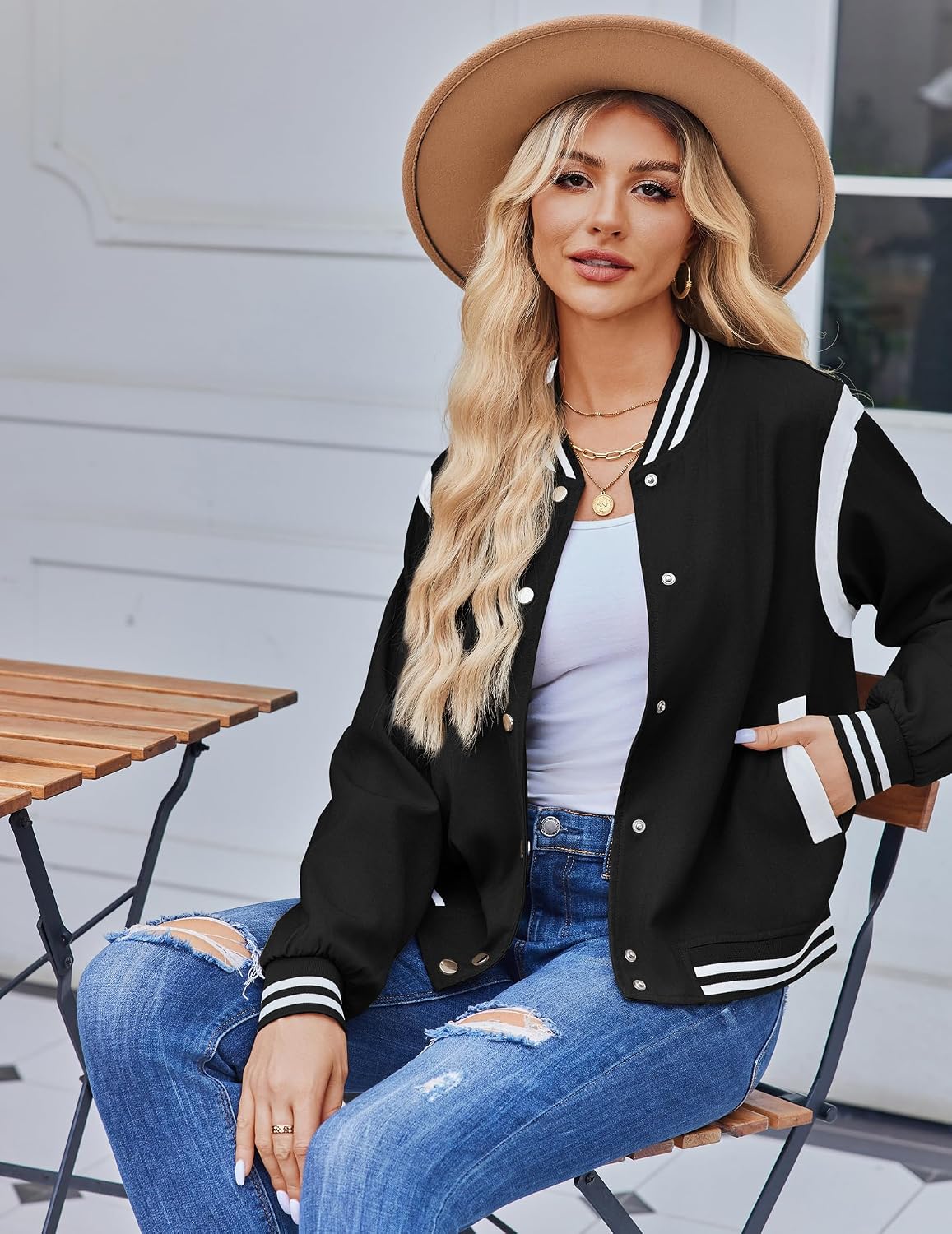 Detalle 2 de Zeagoo Women's Bomber Jacket