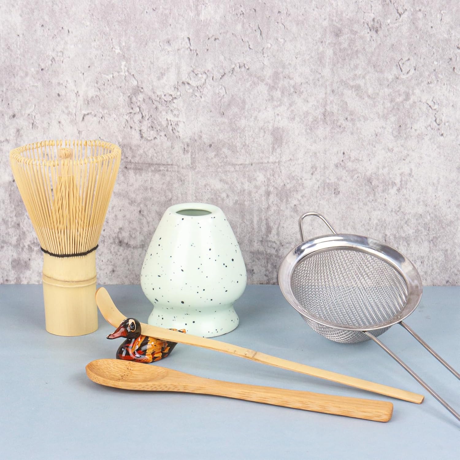 Thumbnail 3 de Nideen Matcha Whisk Set of 6 (Light Green) – whisk, scoop, spoon, sifter and ceramic holder kit