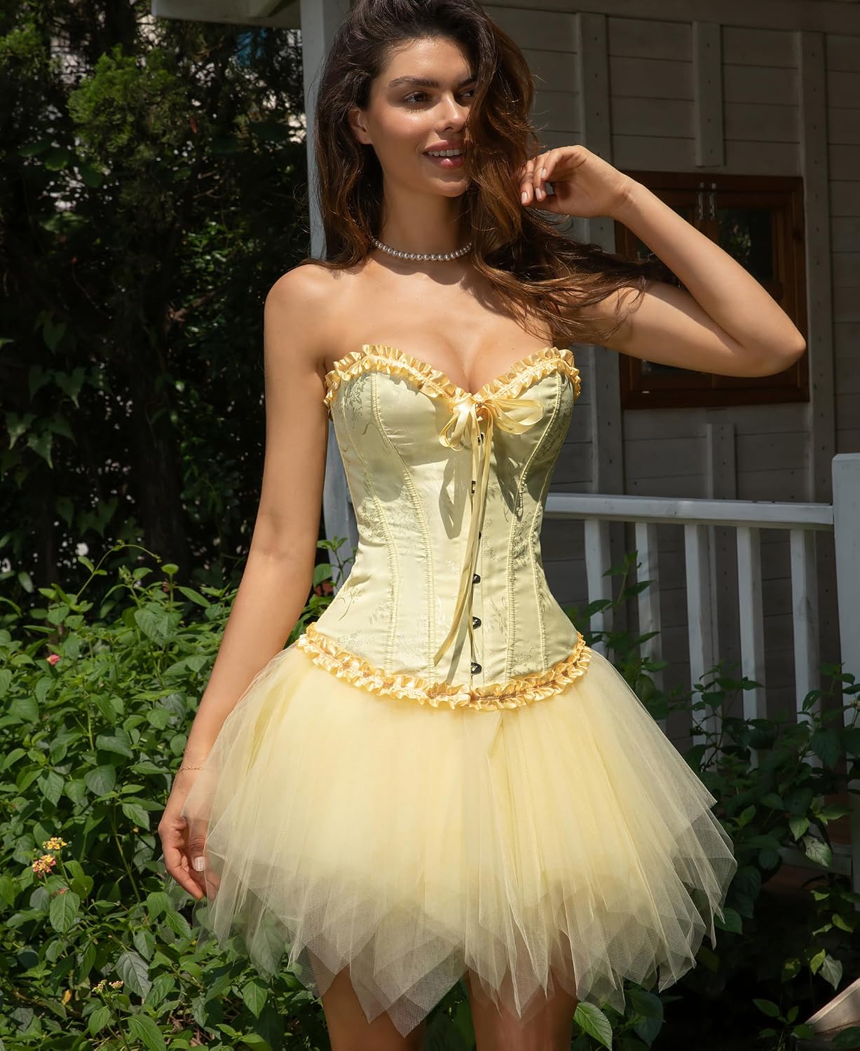 Detalle 2 de SZIVYSHI G819 Women's Corset Bodysuit with Lace Waist and Push-Up Style