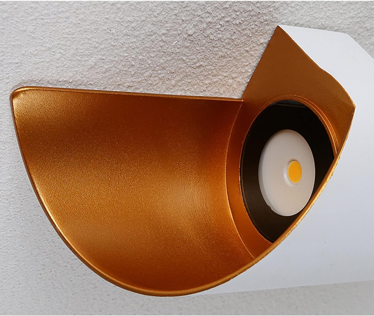 Detalle 2 de KRIPINC QLT-g-r-0059-04 witte ledwandlamp, IP65, aluminium, warm licht