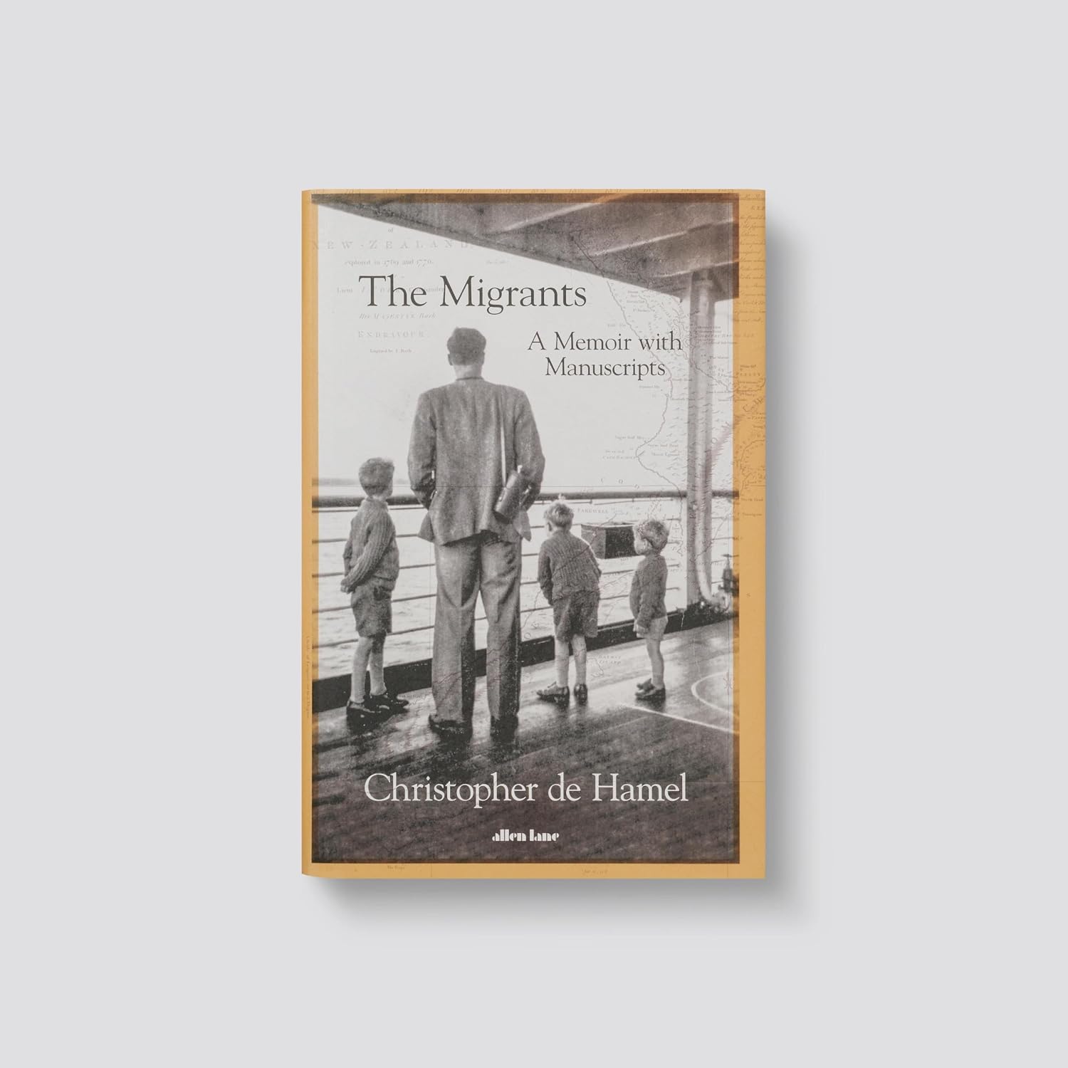 Detalle 2 de The Migrants: A Memoir with Manuscripts – książka