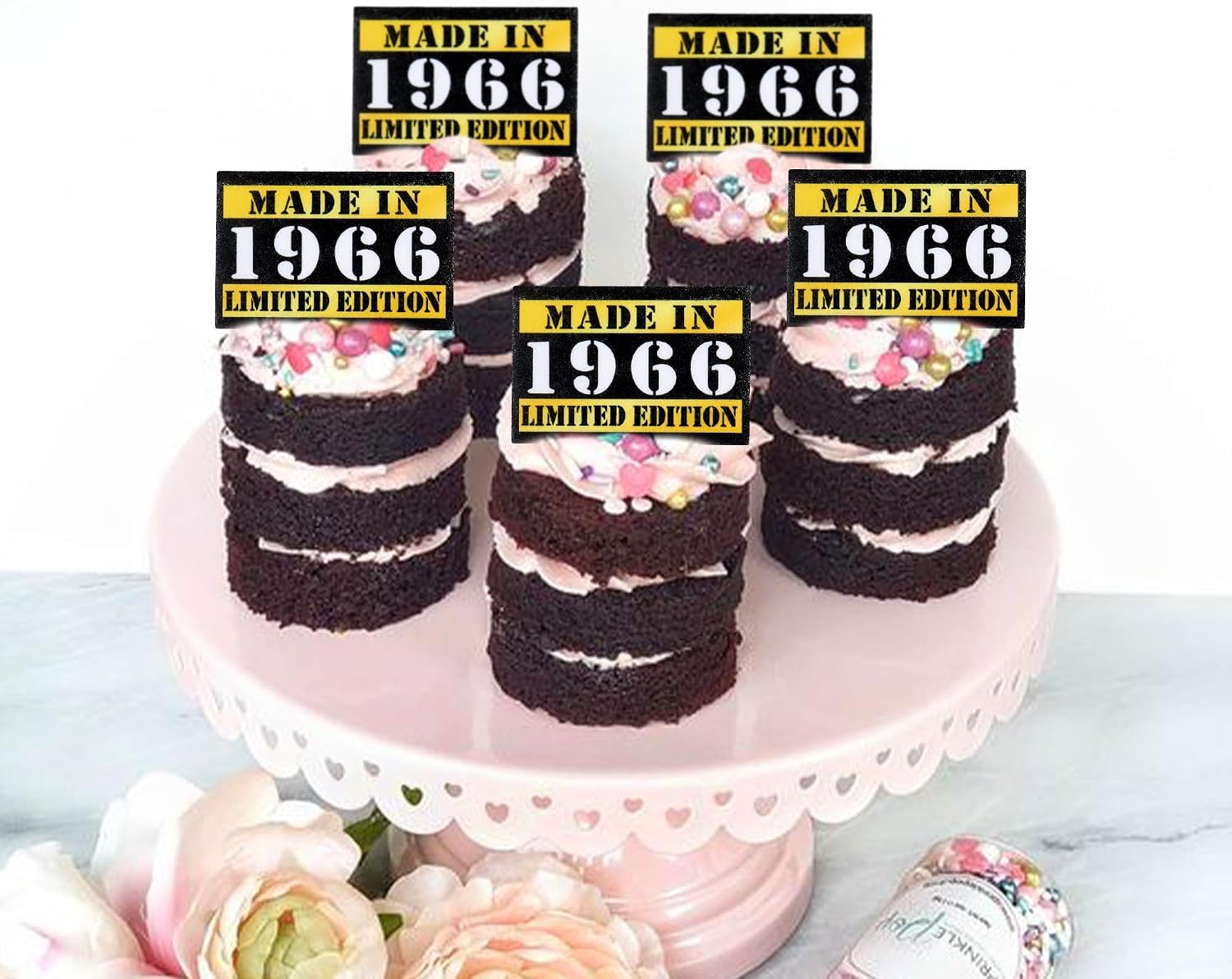 Detalle 2 de Ercadio 50-Count Edible 1966 Birthday Toppers, Pre-Cut Rice Paper
