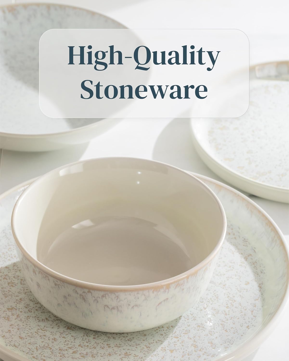 Detalle de 12 Piece Stoneware Dinnerware Set for 4 - Handmade Reactive Glaze in Light Beige