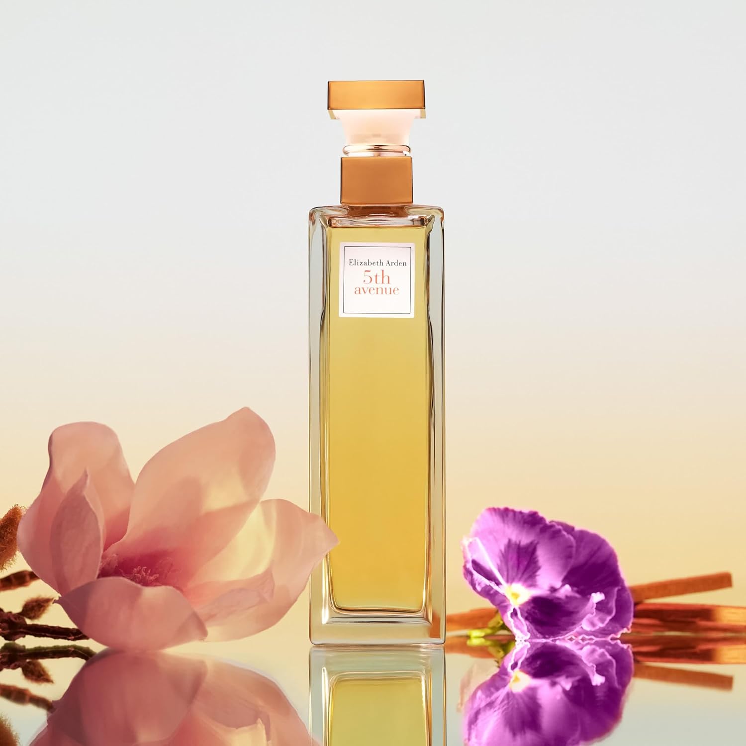 Thumbnail 4 de Elizabeth Arden 5th Avenue Eau de Parfum Spray – profumo donna floreale con magnolia rosa, viola e ambra